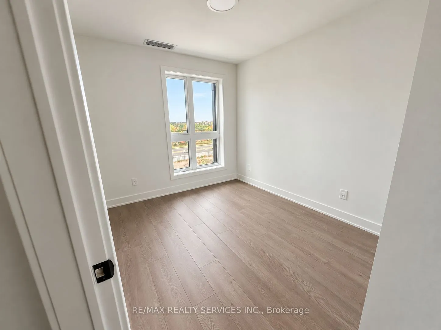 3008 William Cutmore Boulevard #615