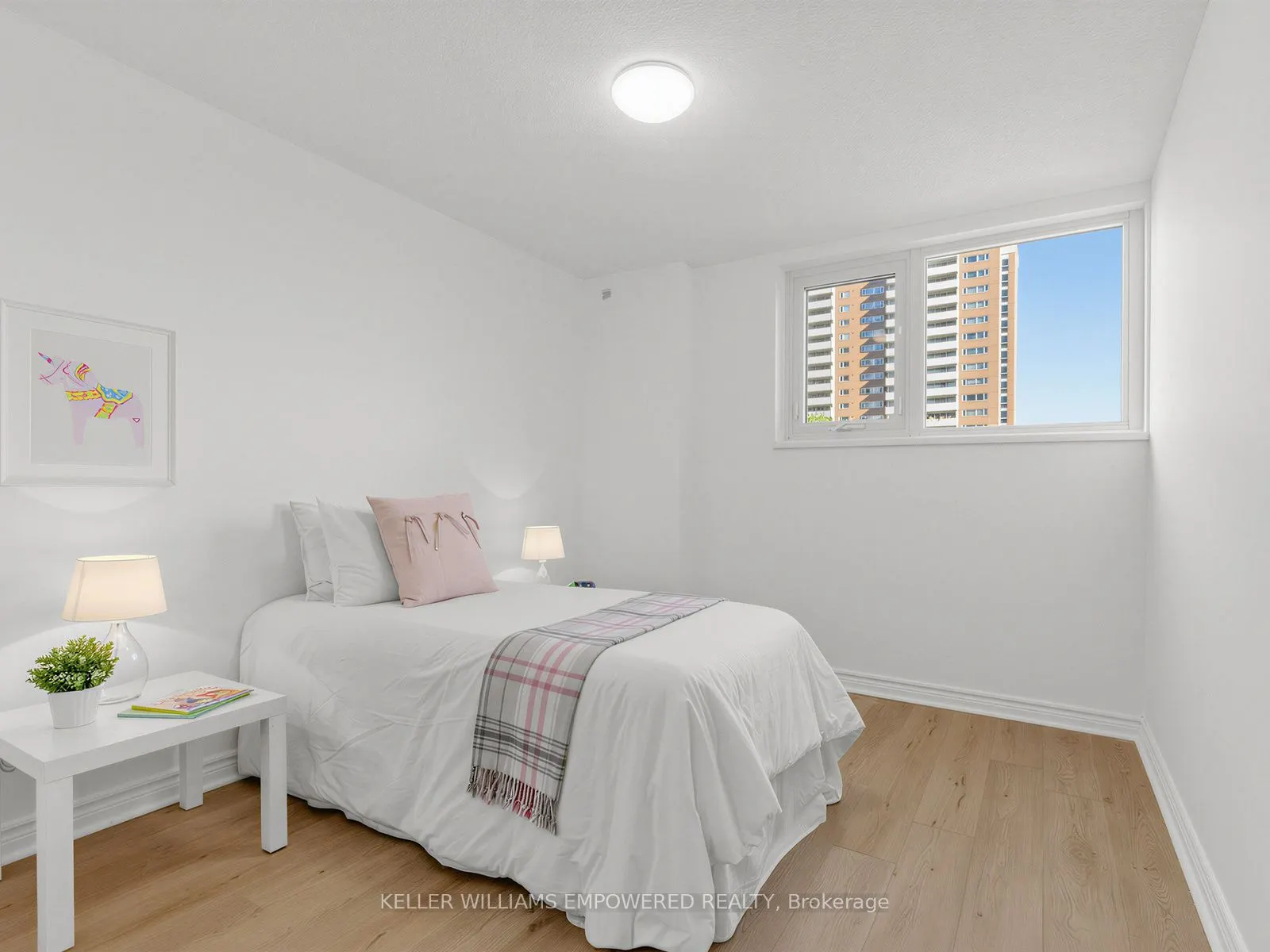 250 Scarlett Road #504