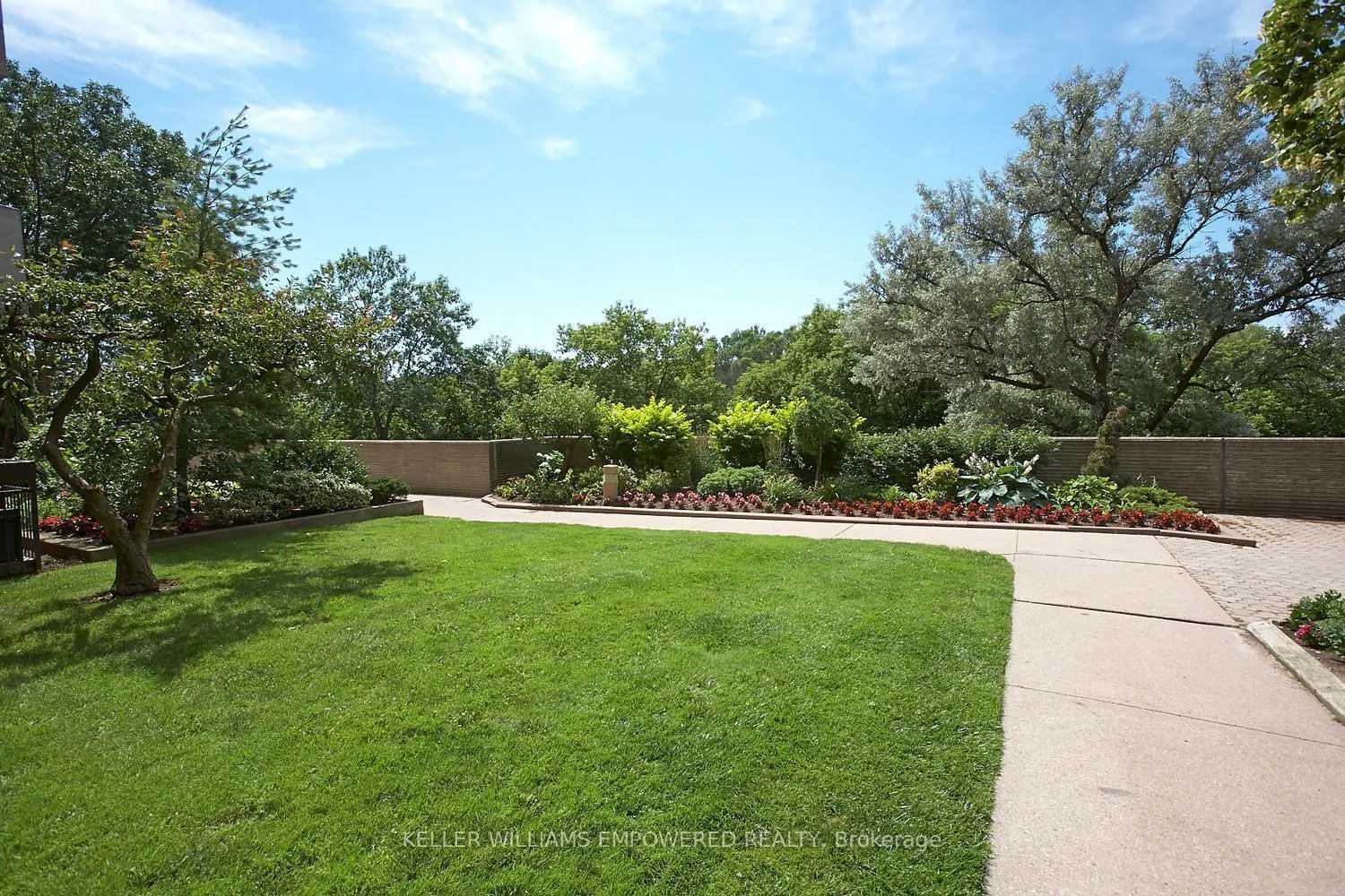 250 Scarlett Road #504