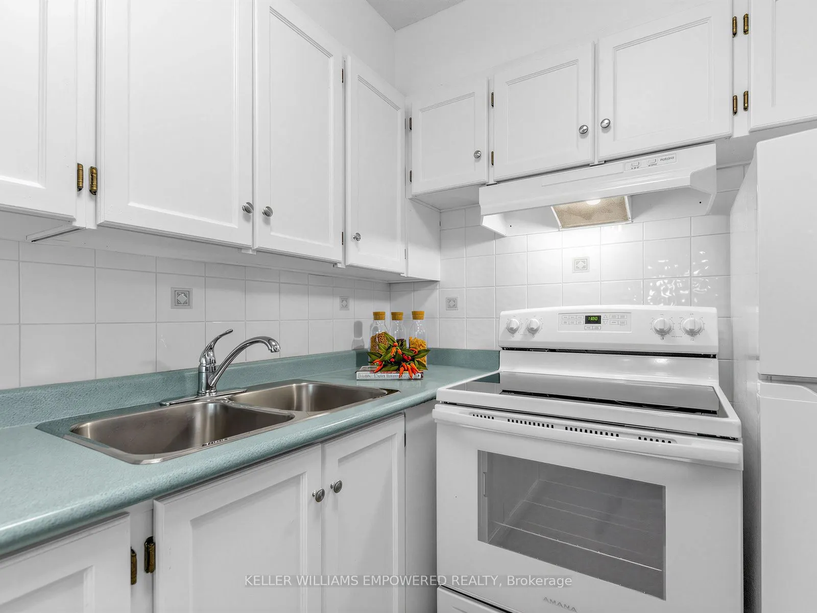 250 Scarlett Road #504