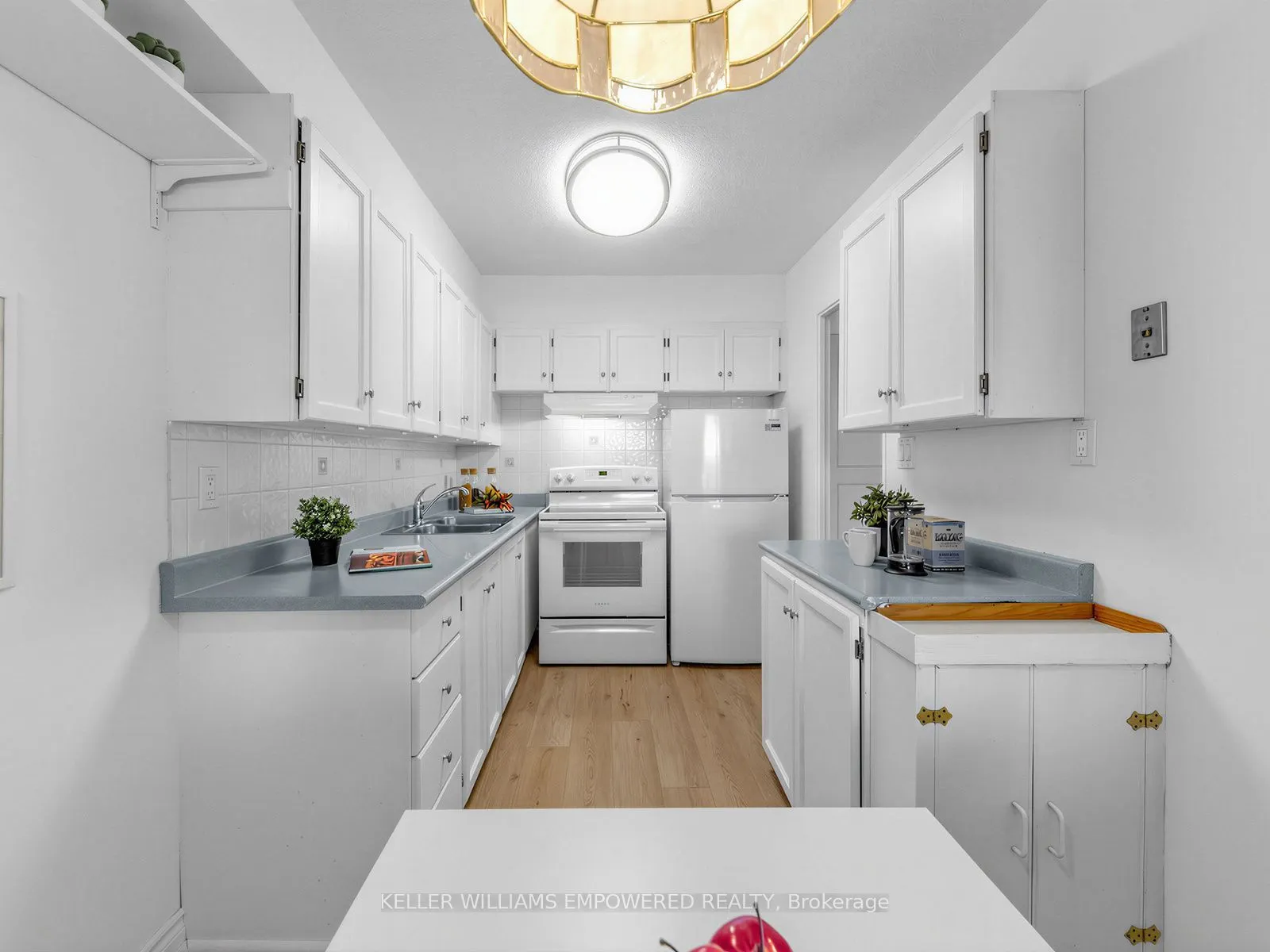250 Scarlett Road #504