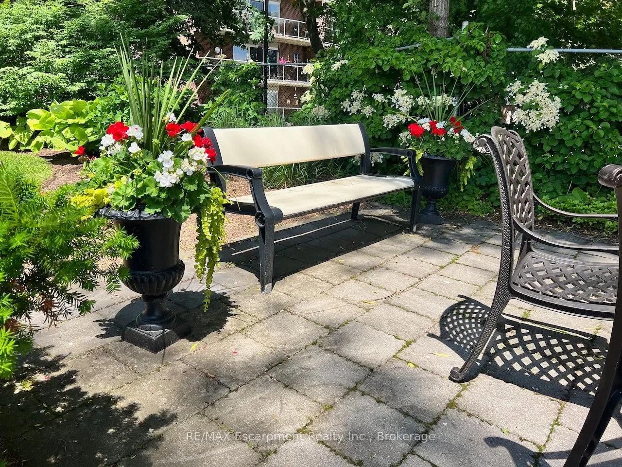5188 Lakeshore Road #310