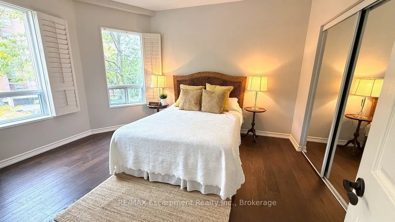 5188 Lakeshore Road #310