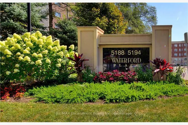 5188 Lakeshore Road #310