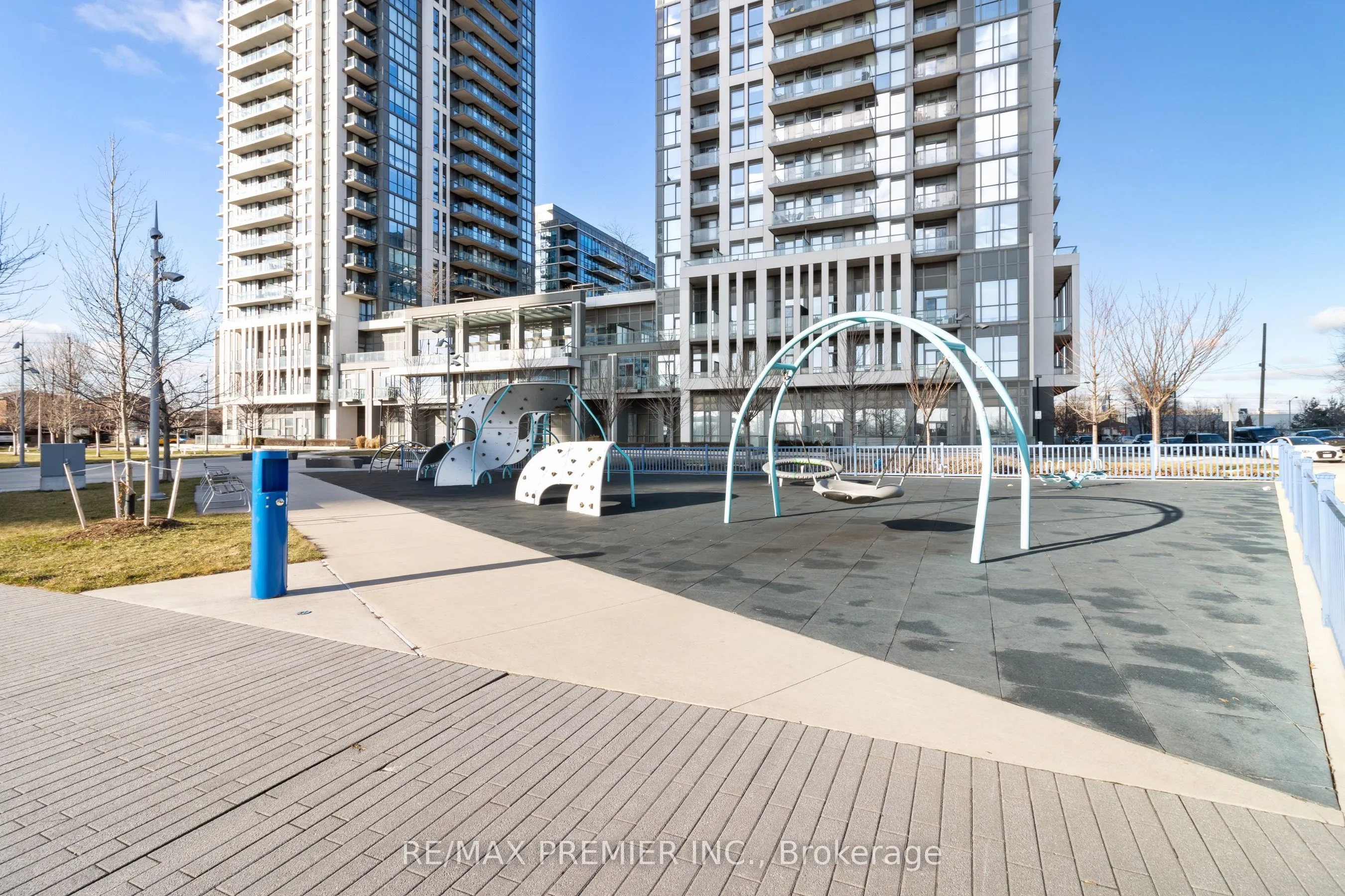 36 Zorra Street #1007