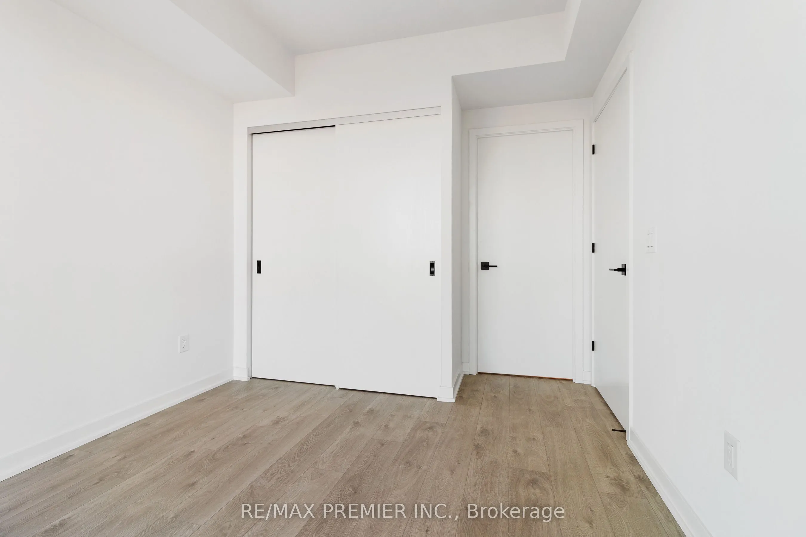 36 Zorra Street #1007