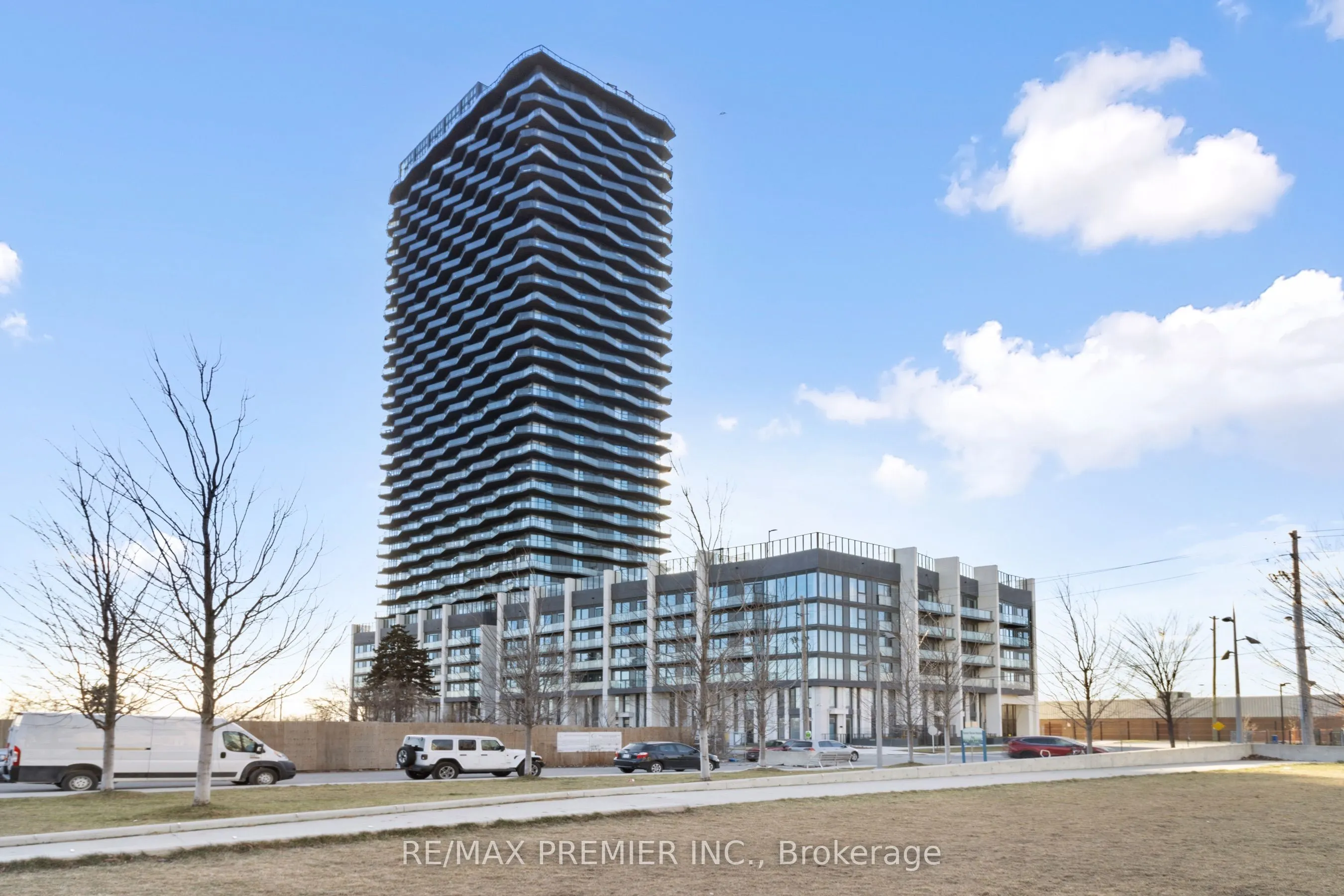 36 Zorra Street #1007