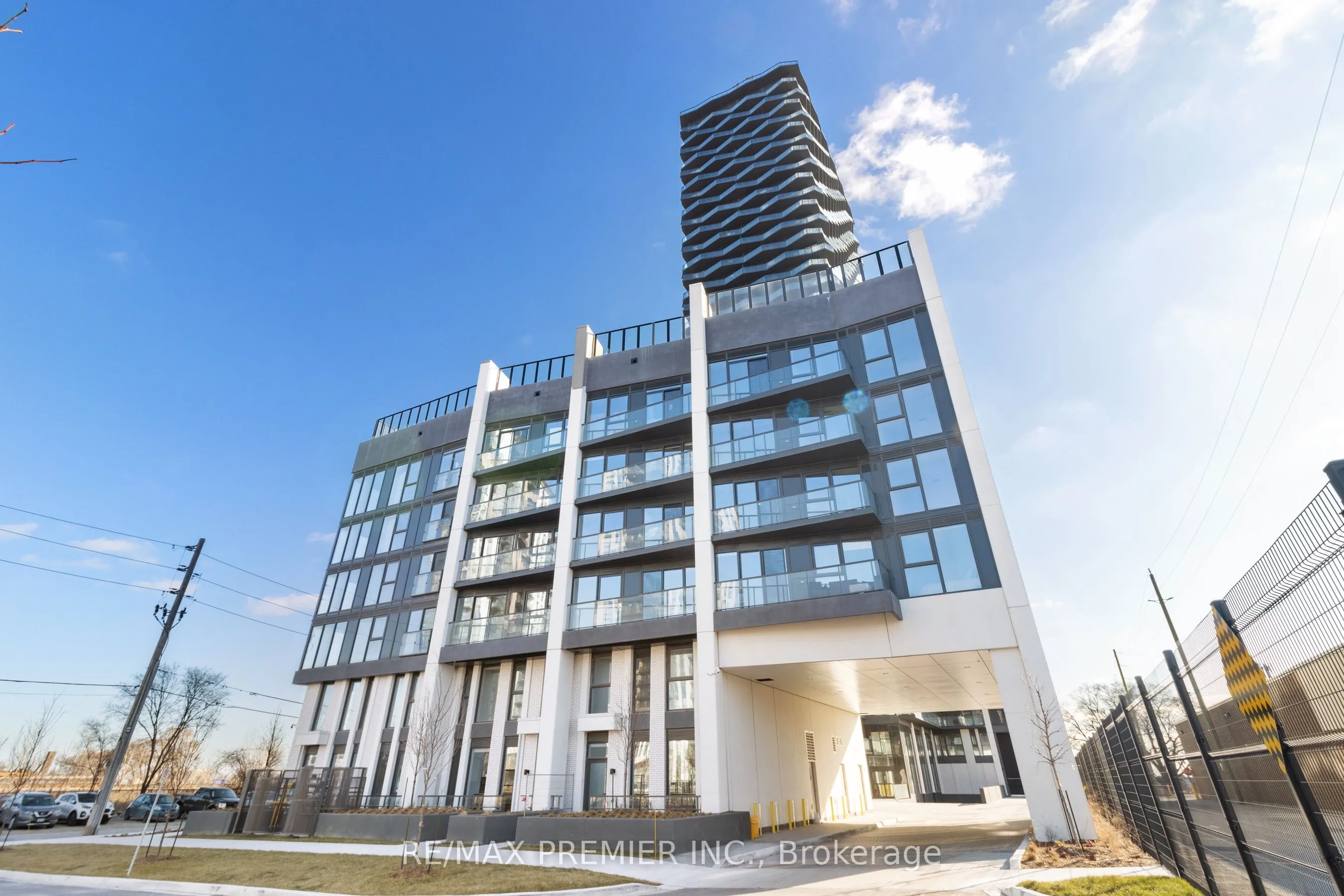 36 Zorra Street #1007