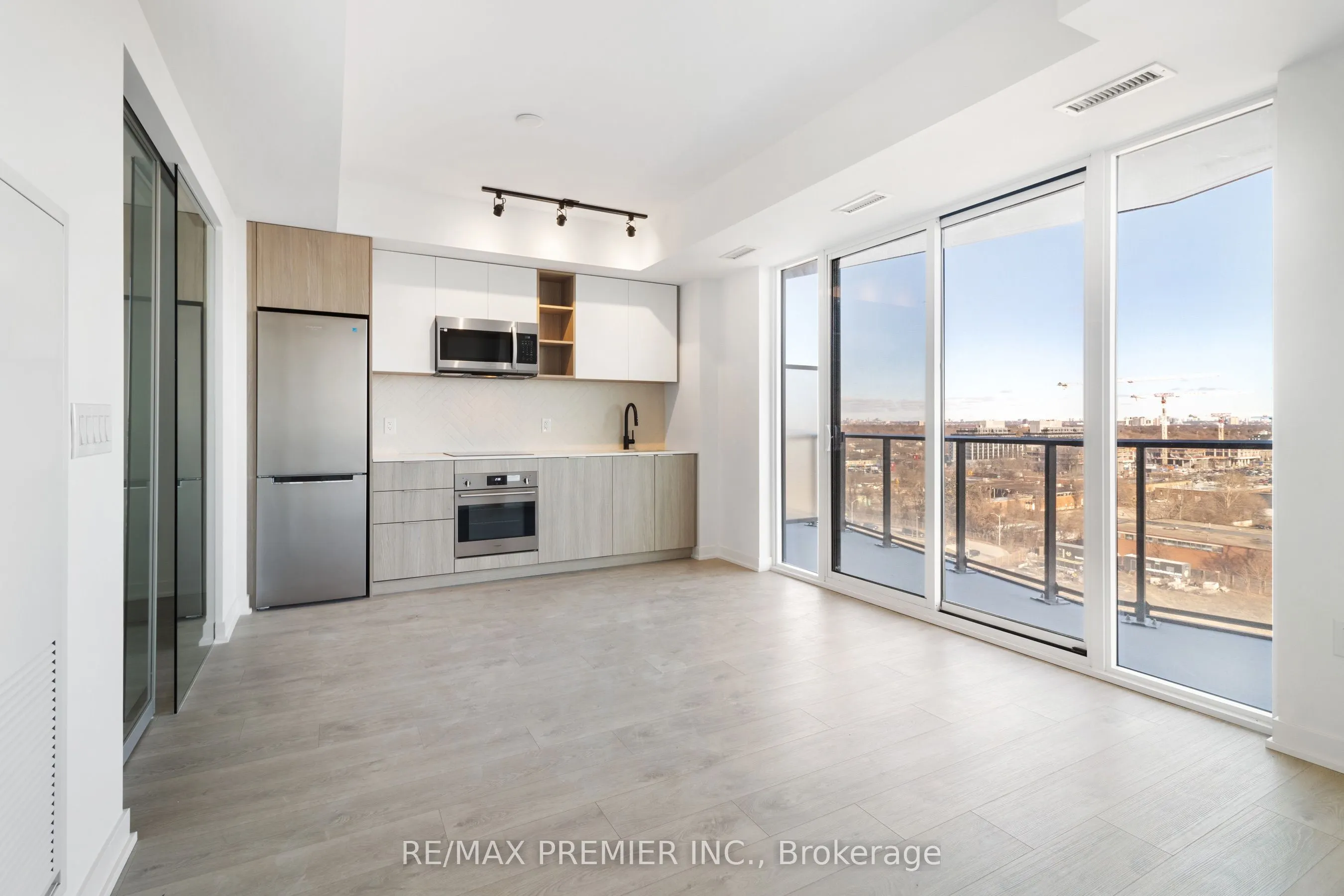 36 Zorra Street #1007
