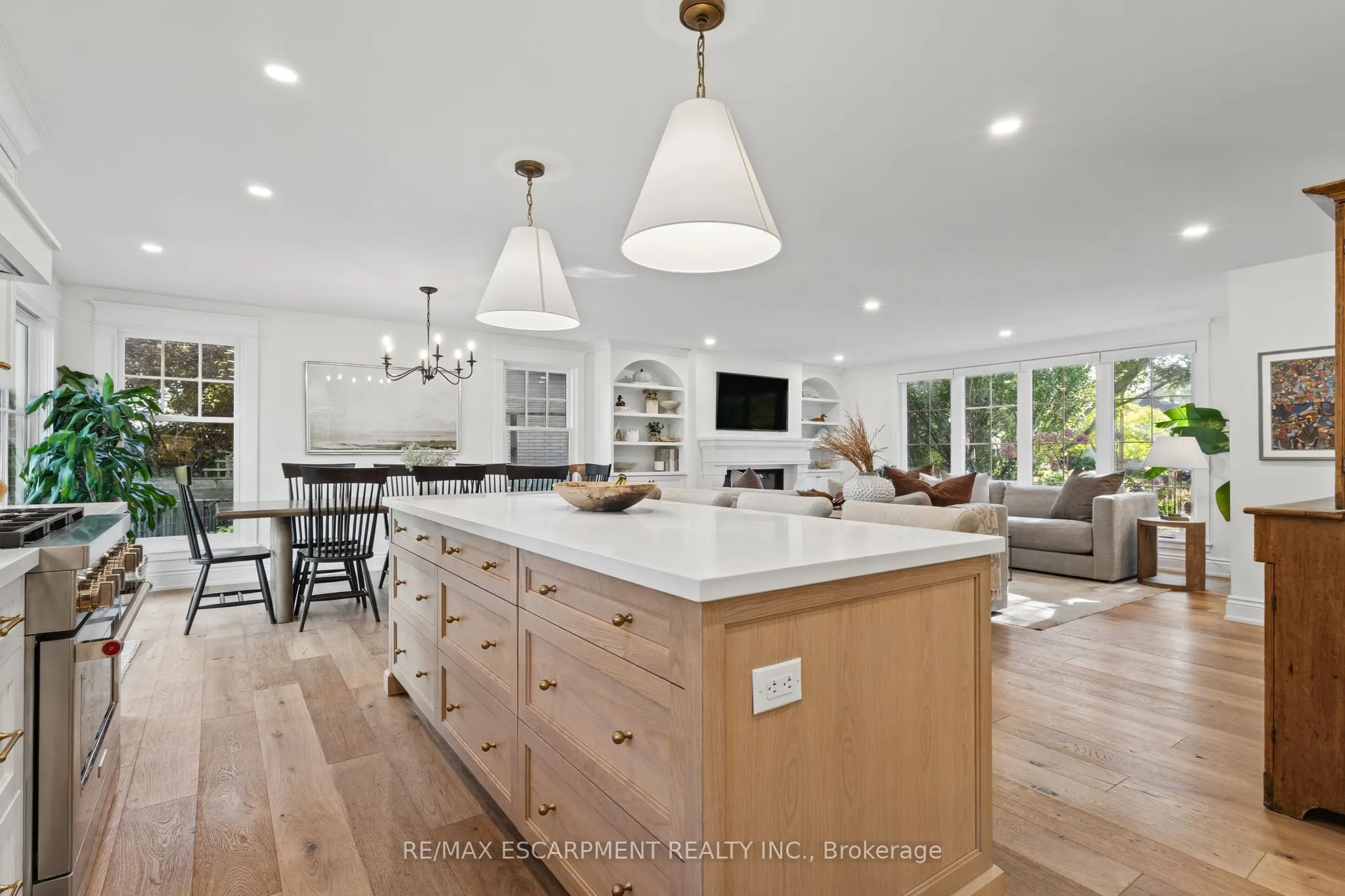 609 Cherrywood Drive