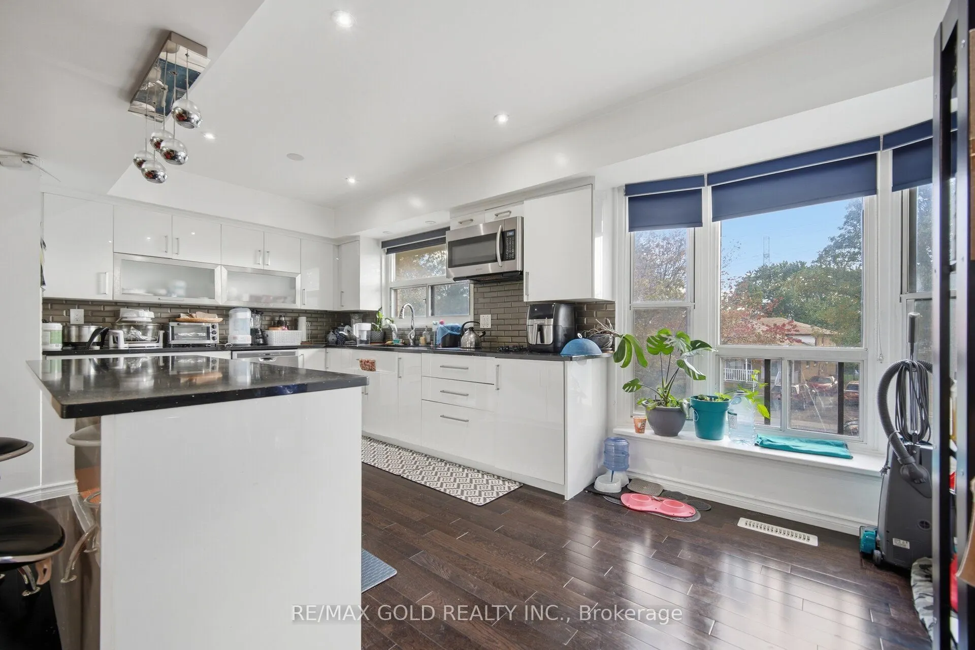 83 Clarion Road