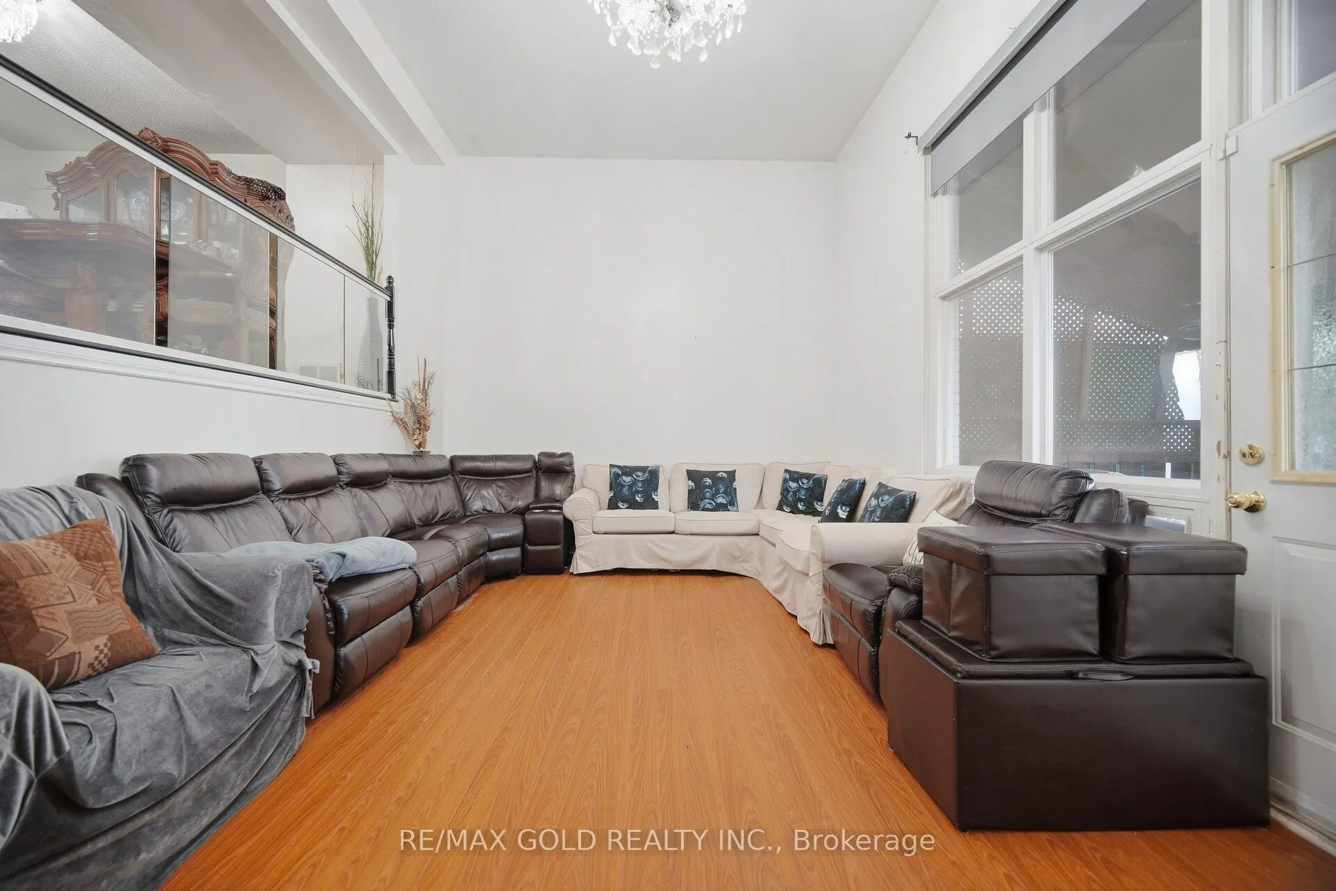 83 Clarion Road