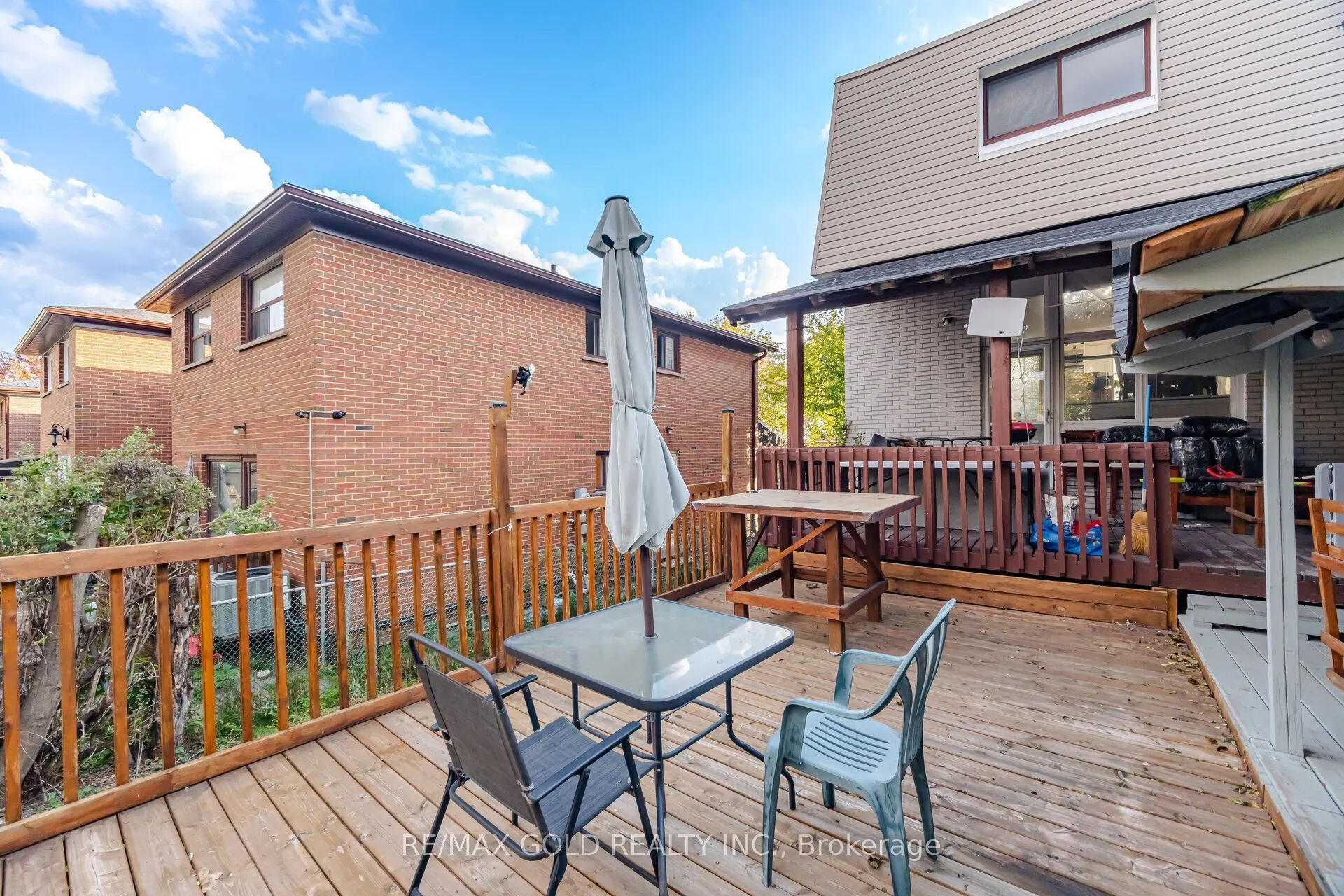 83 Clarion Road