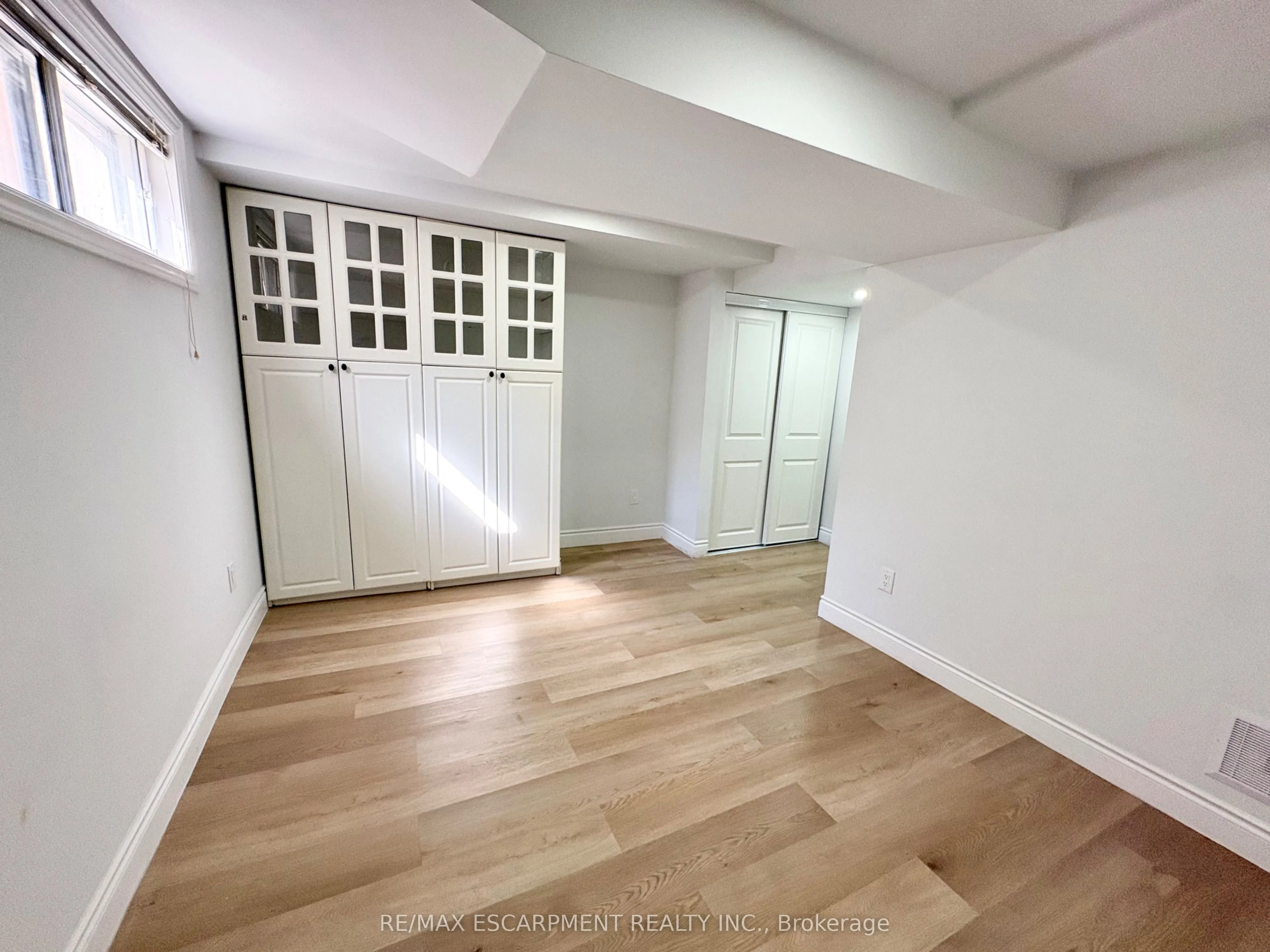 292 Woodward Avenue #Lower