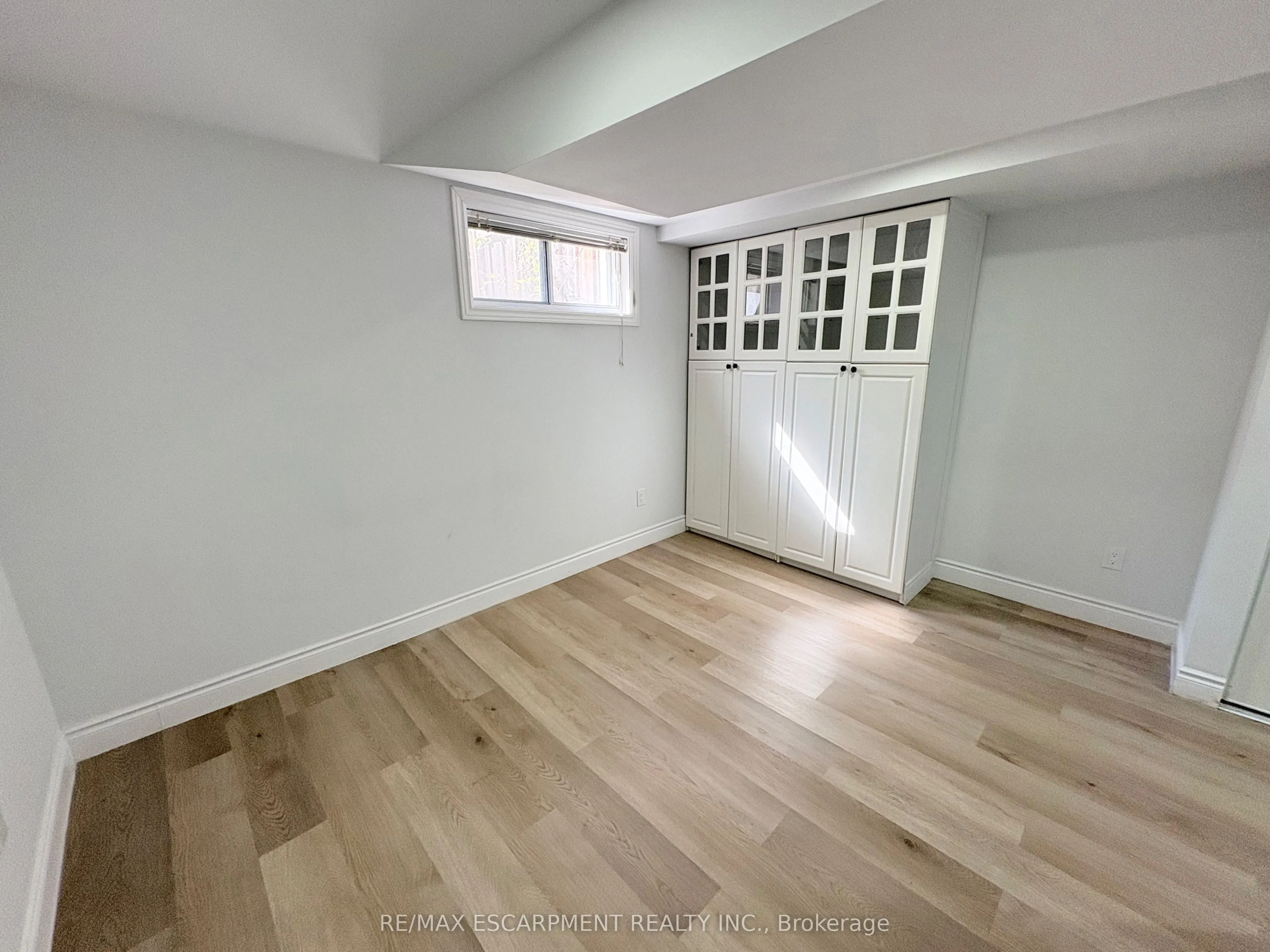 292 Woodward Avenue #Lower