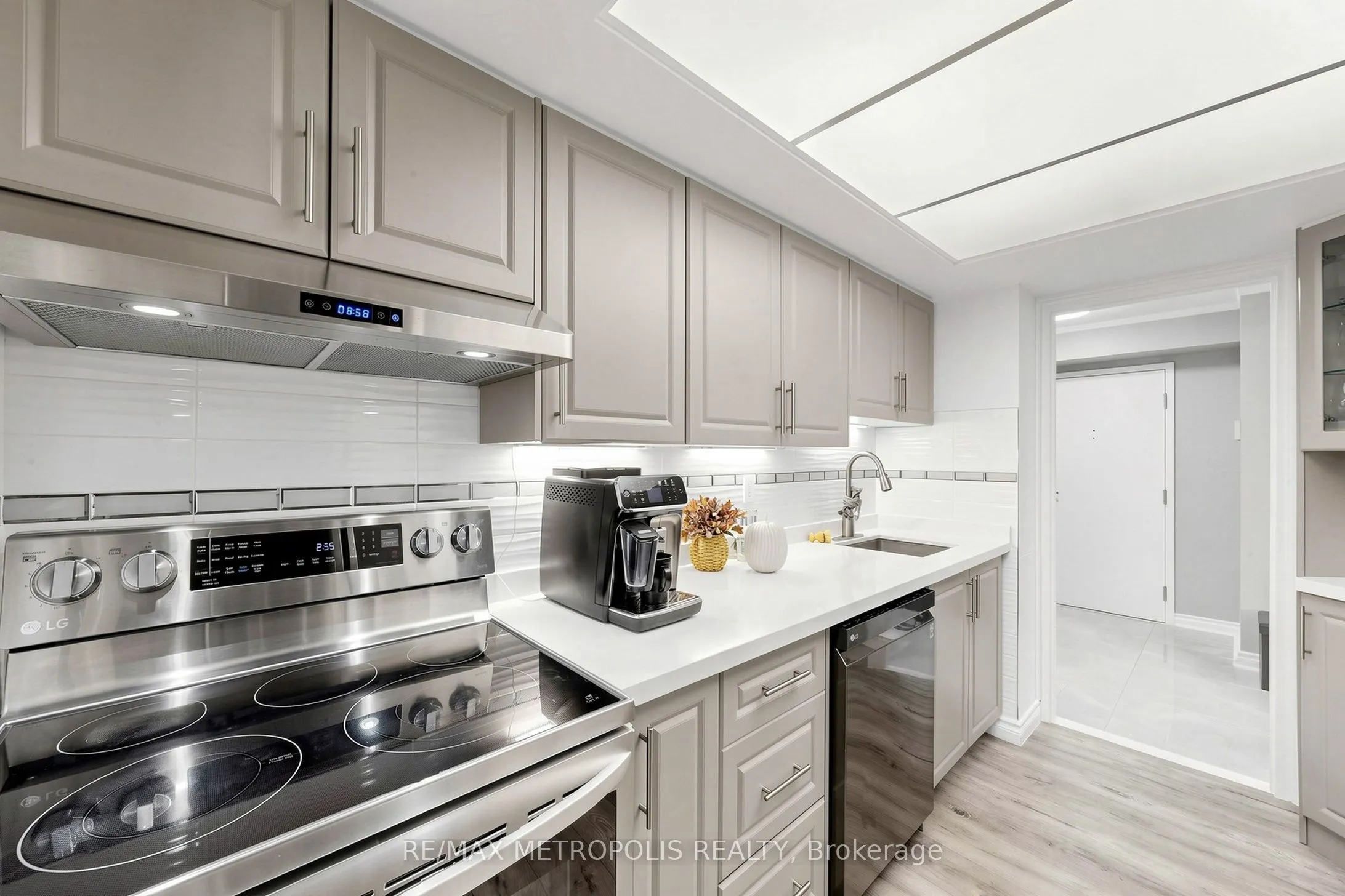 1111 Bough Beeches Boulevard #207