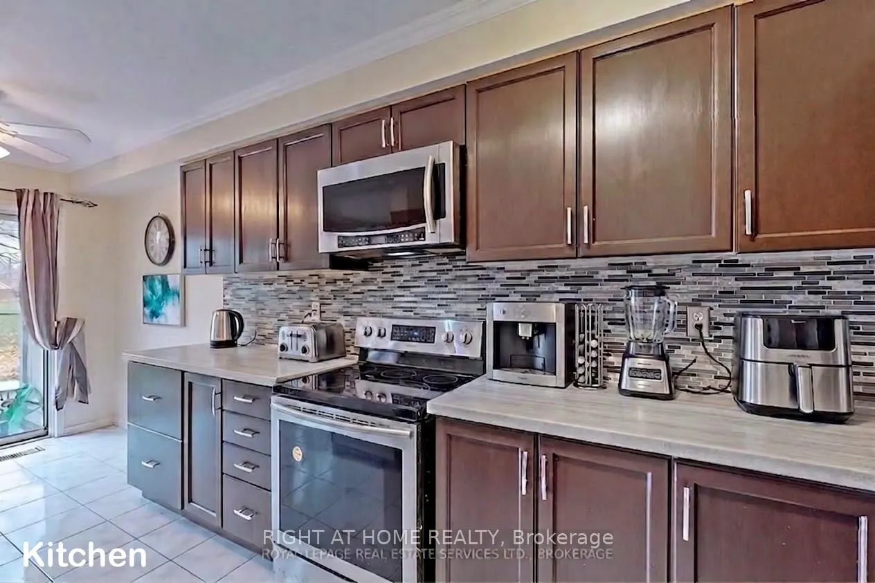 2665 Thomas Street #34