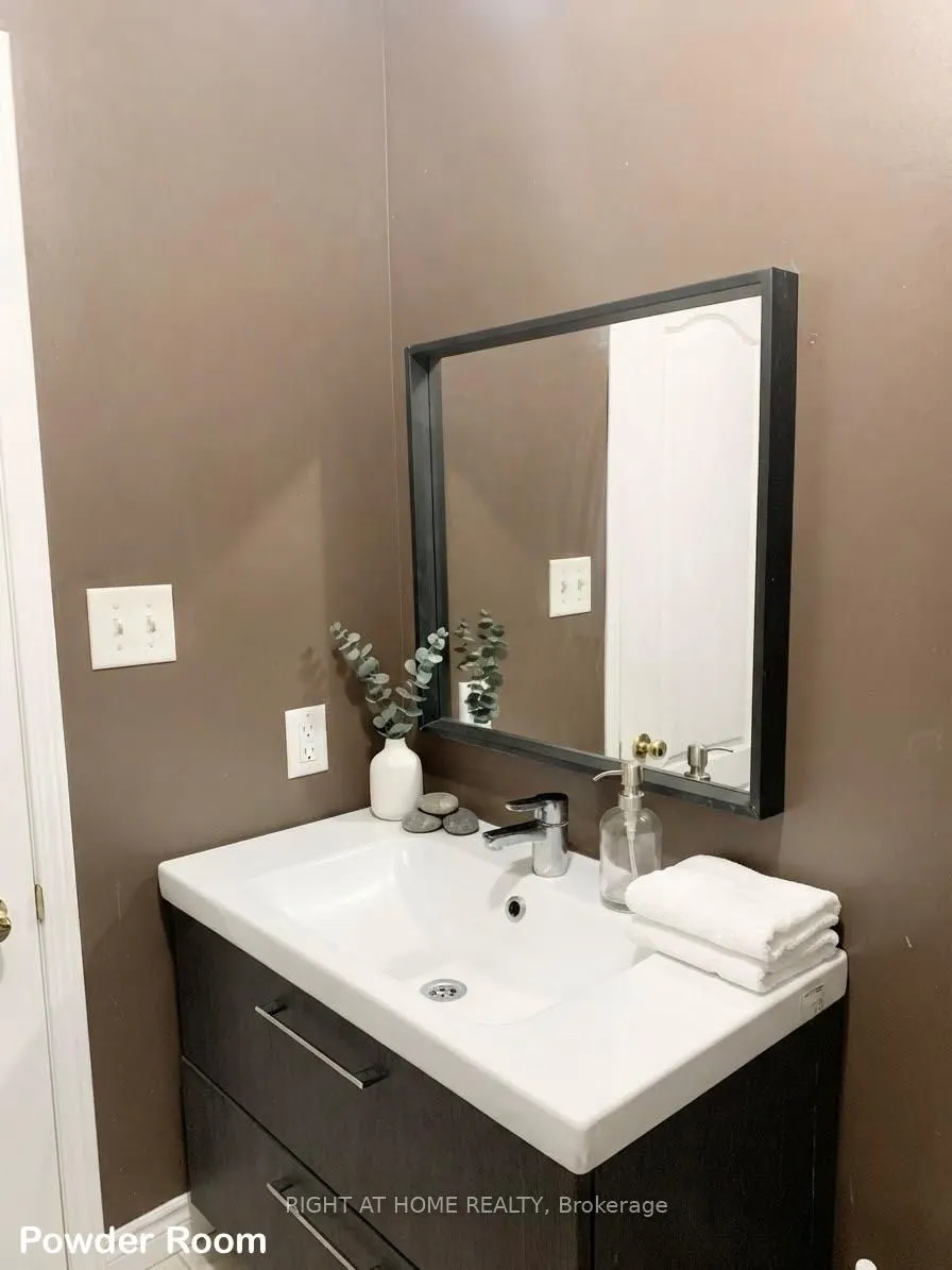 2665 Thomas Street #34