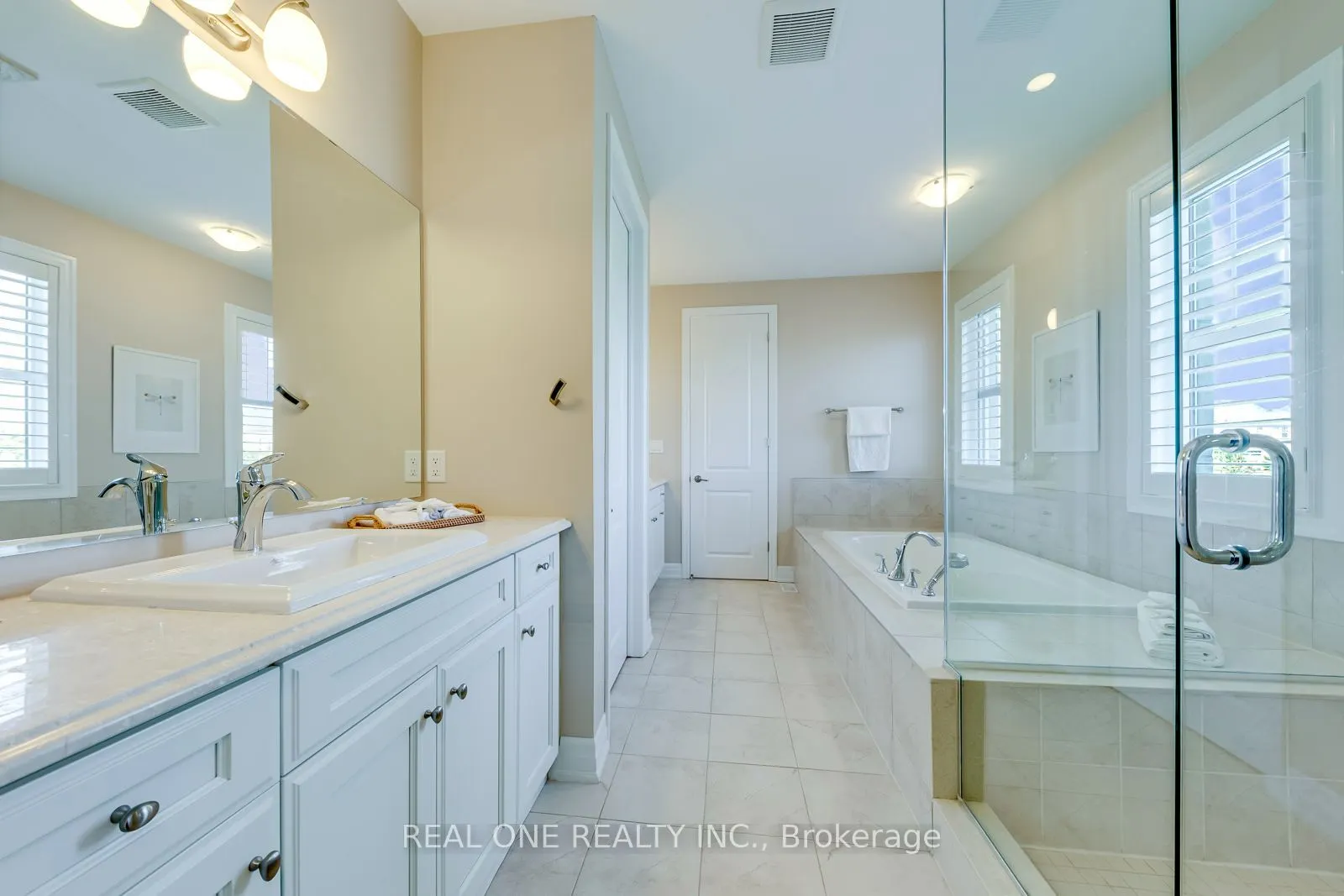 3181 Sunflower Drive