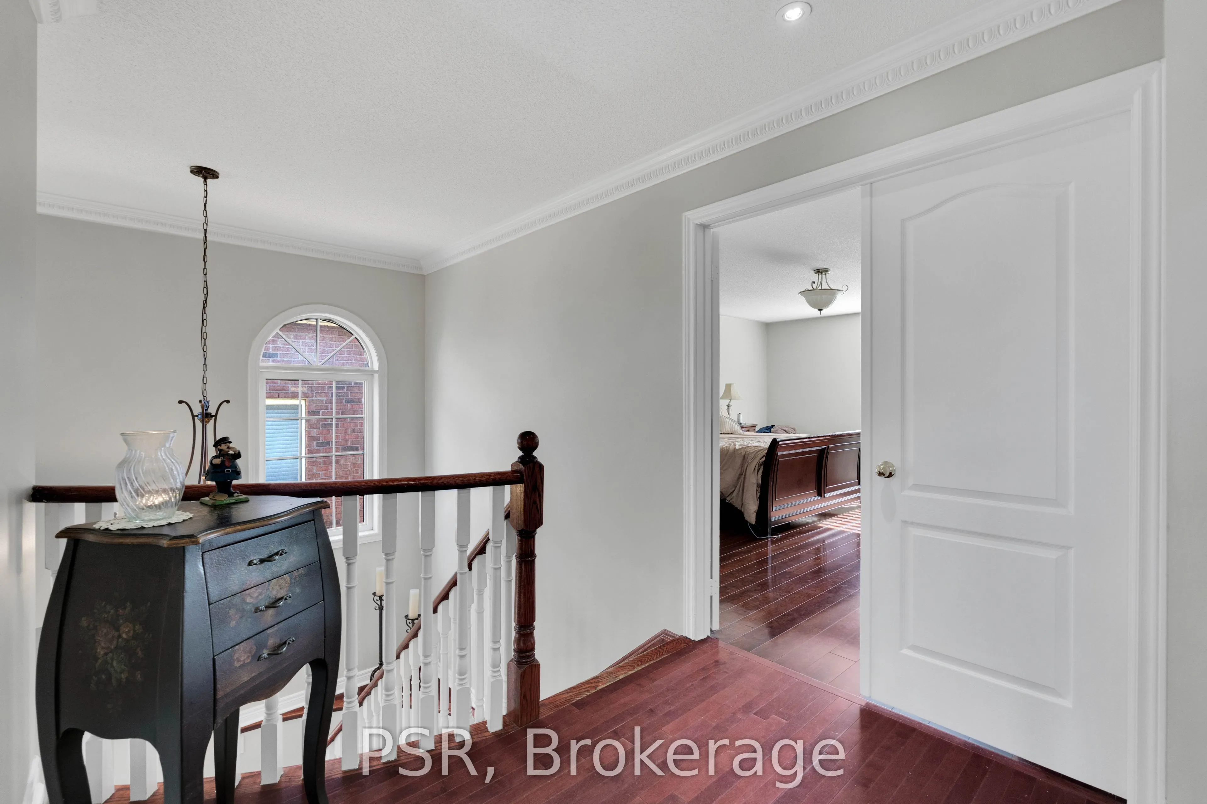10 Baccarat Crescent