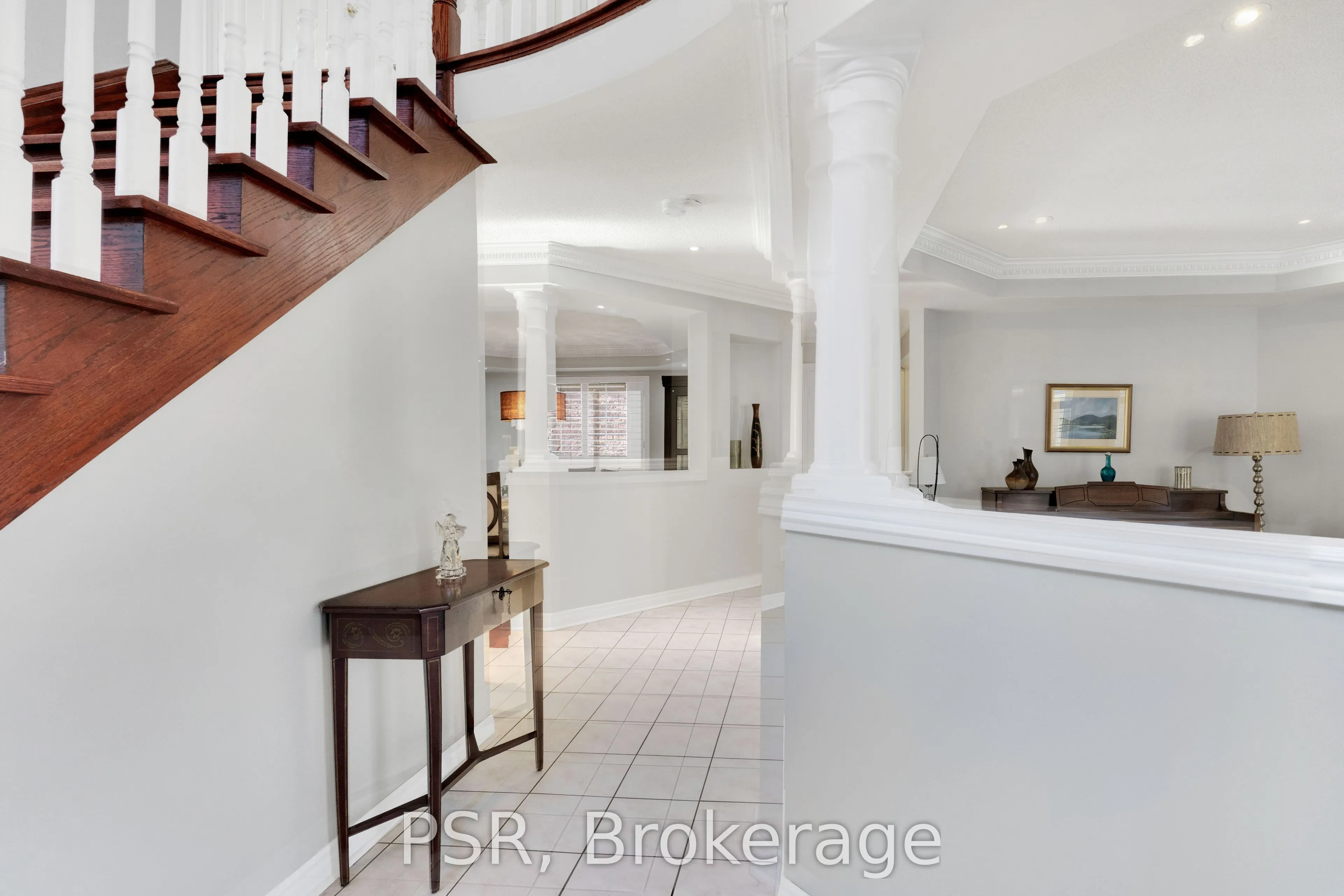 10 Baccarat Crescent