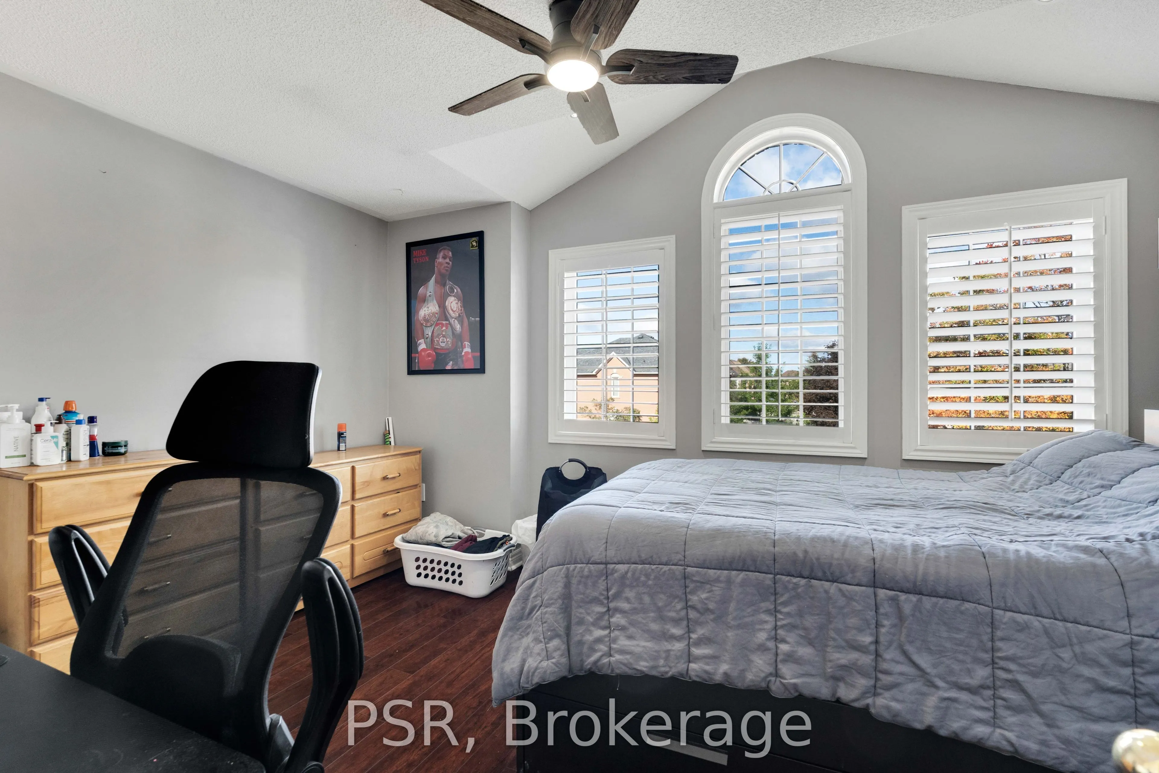 10 Baccarat Crescent