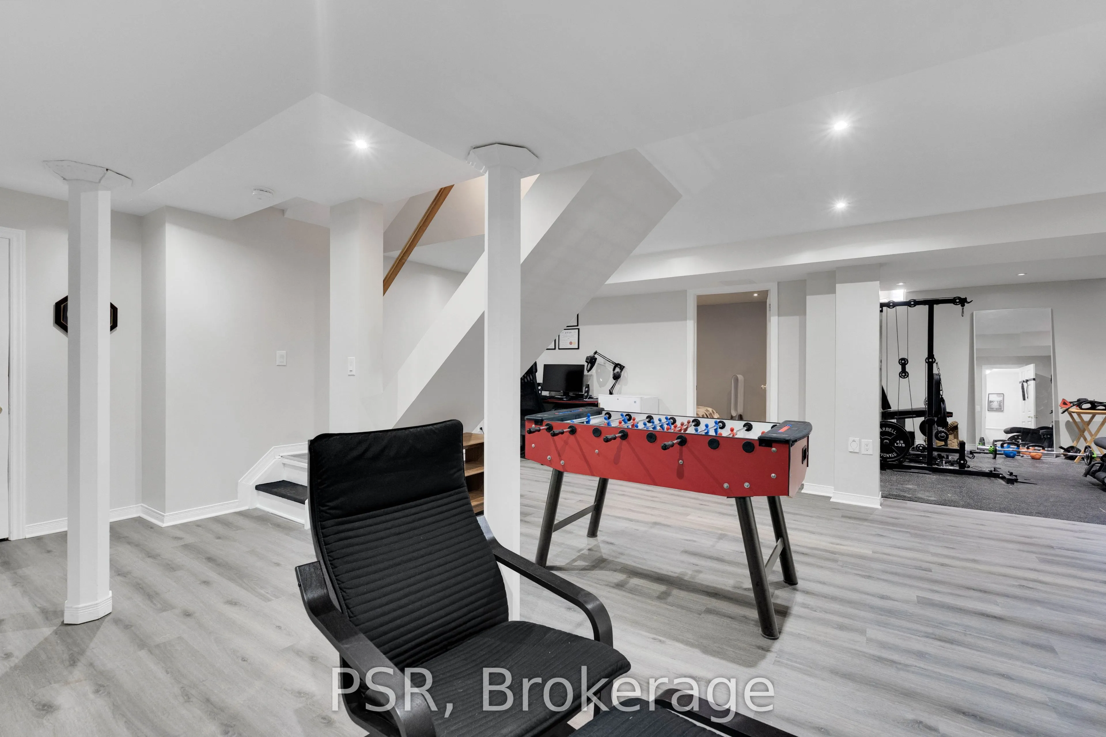 10 Baccarat Crescent