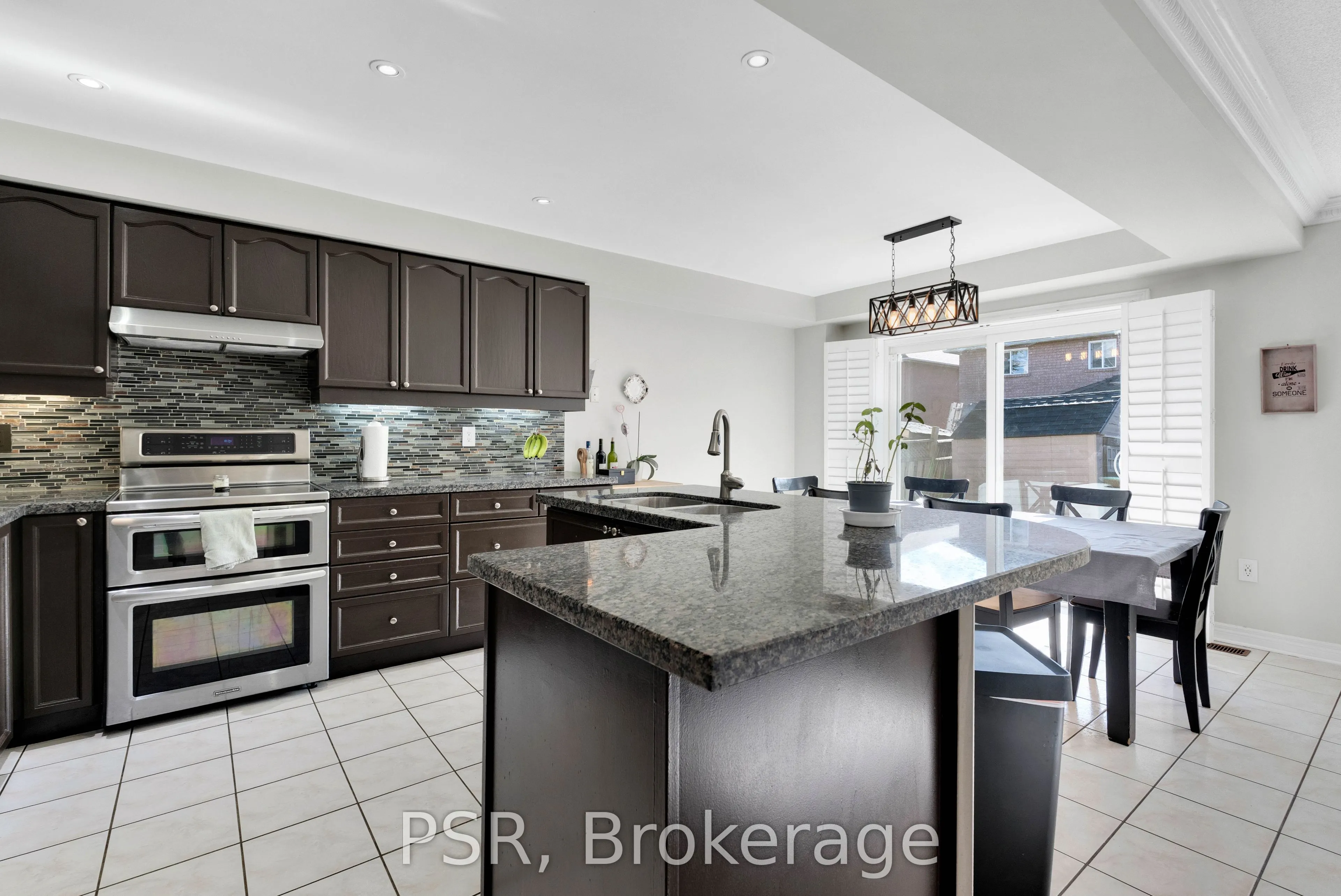 10 Baccarat Crescent