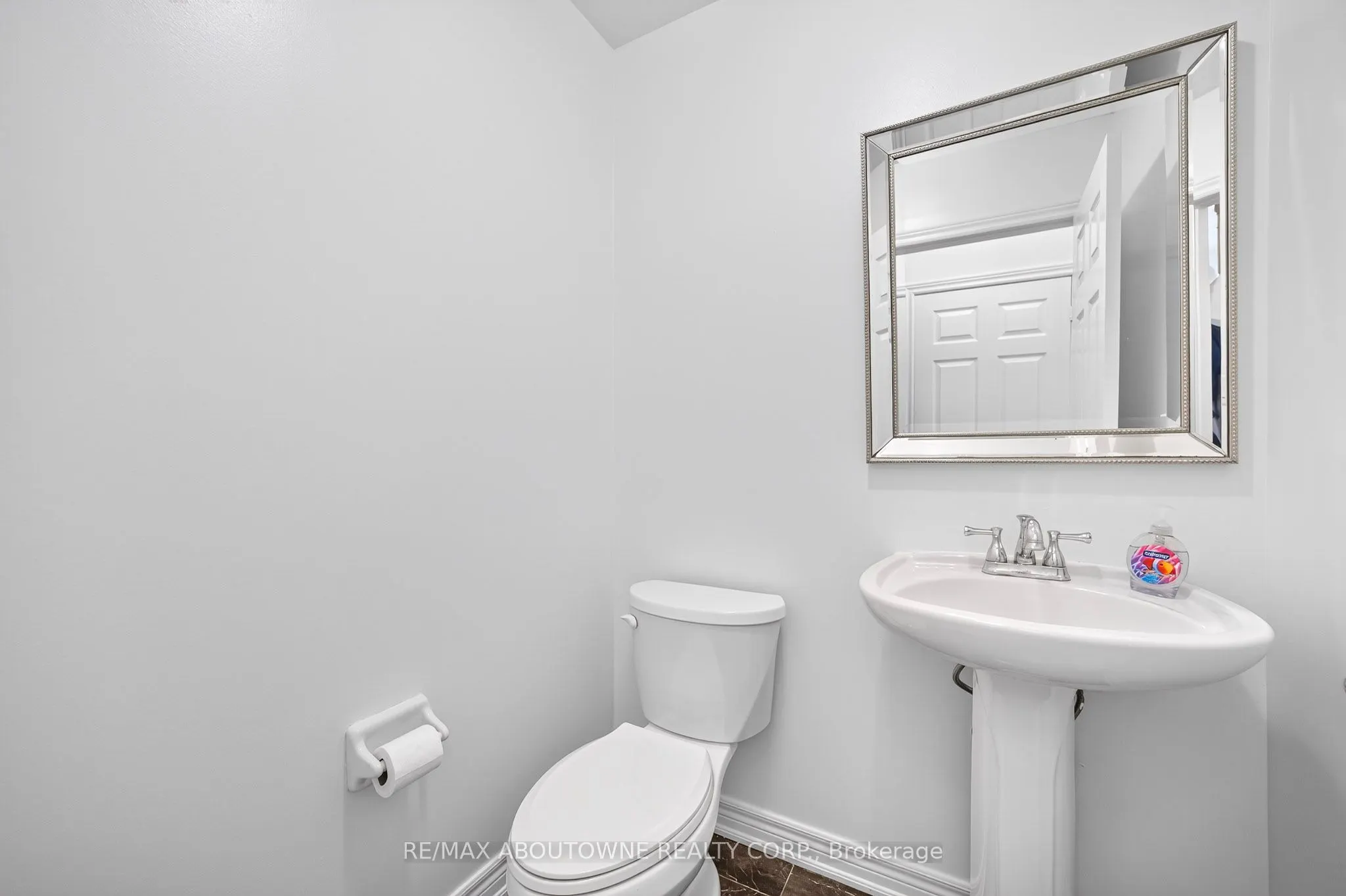 172 Roxton Road