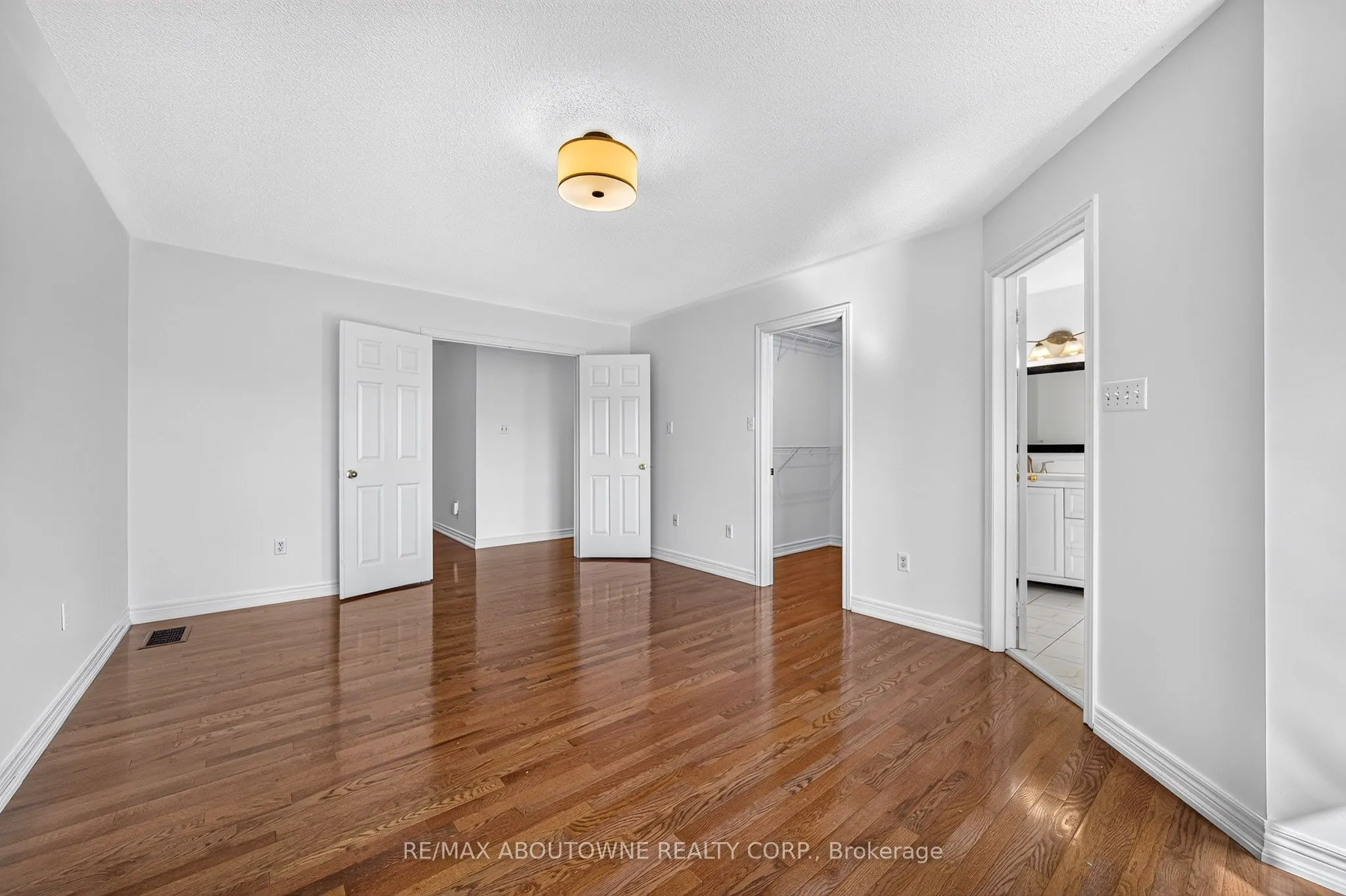 172 Roxton Road