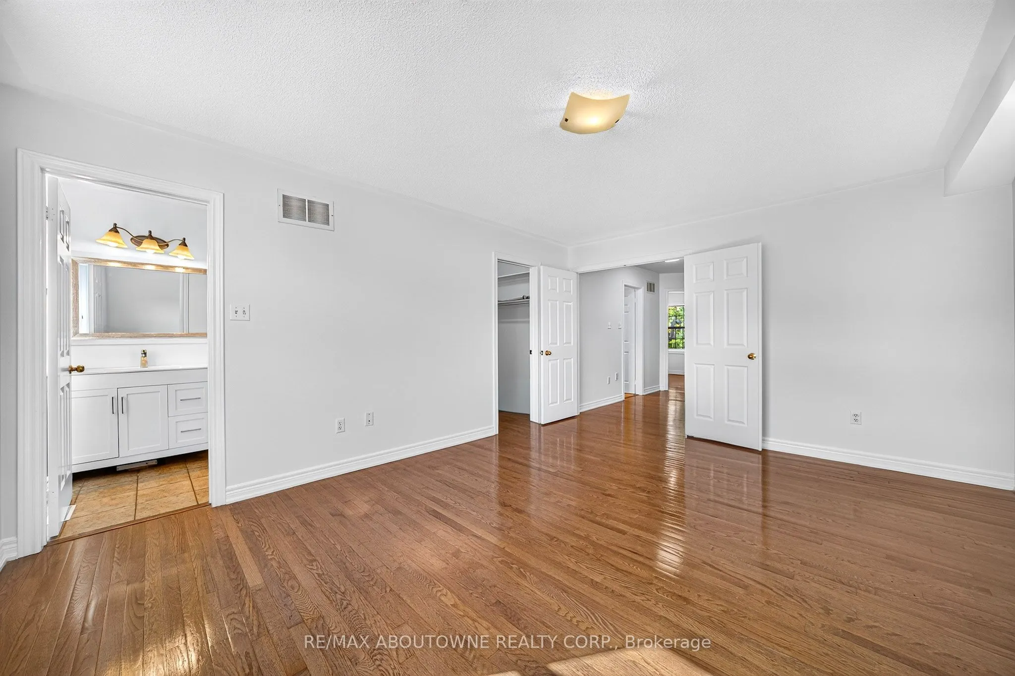172 Roxton Road