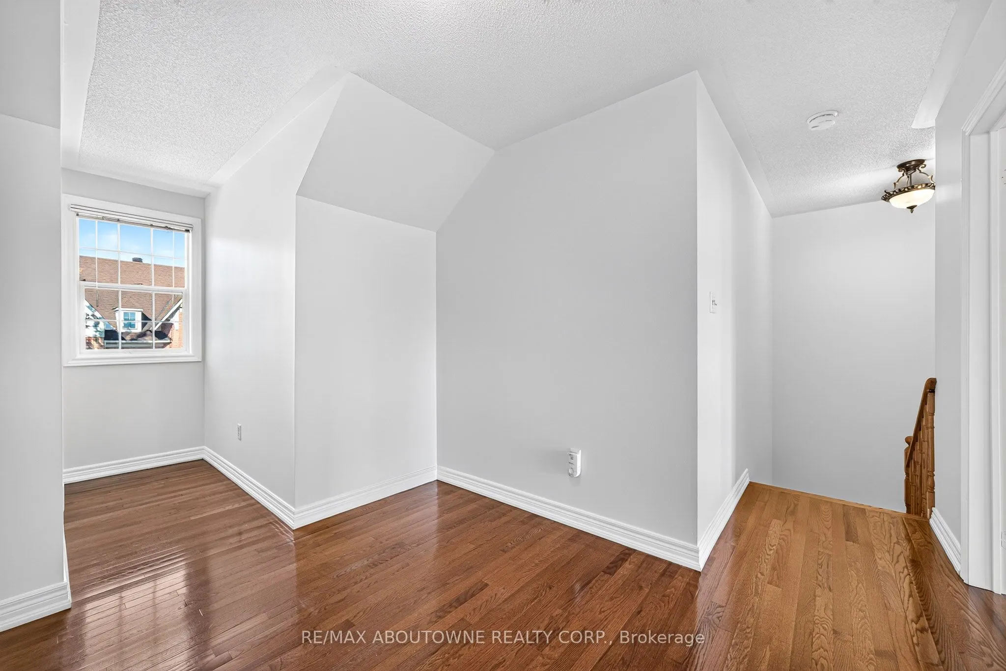 172 Roxton Road