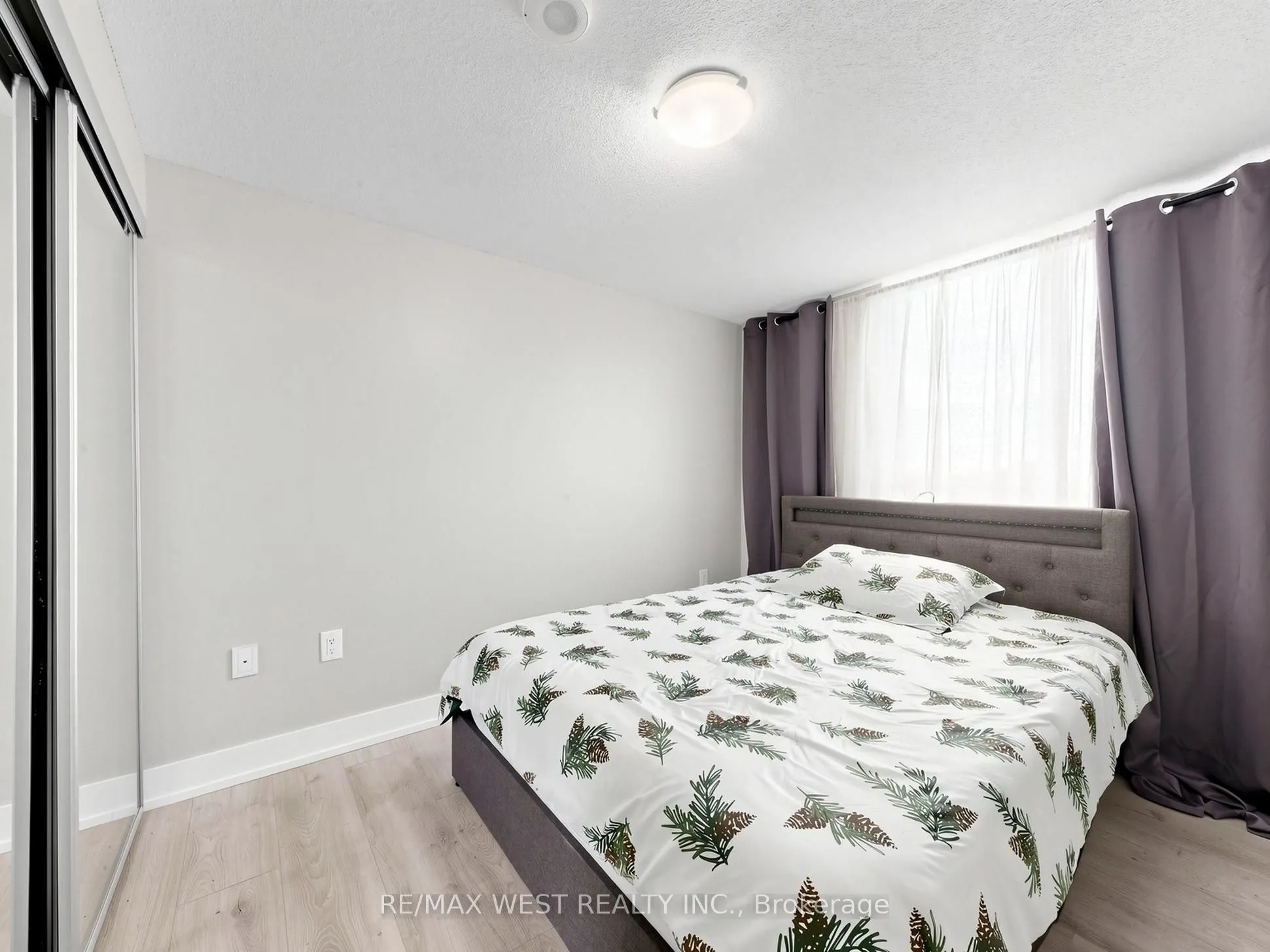 3091 Dufferin Street #608