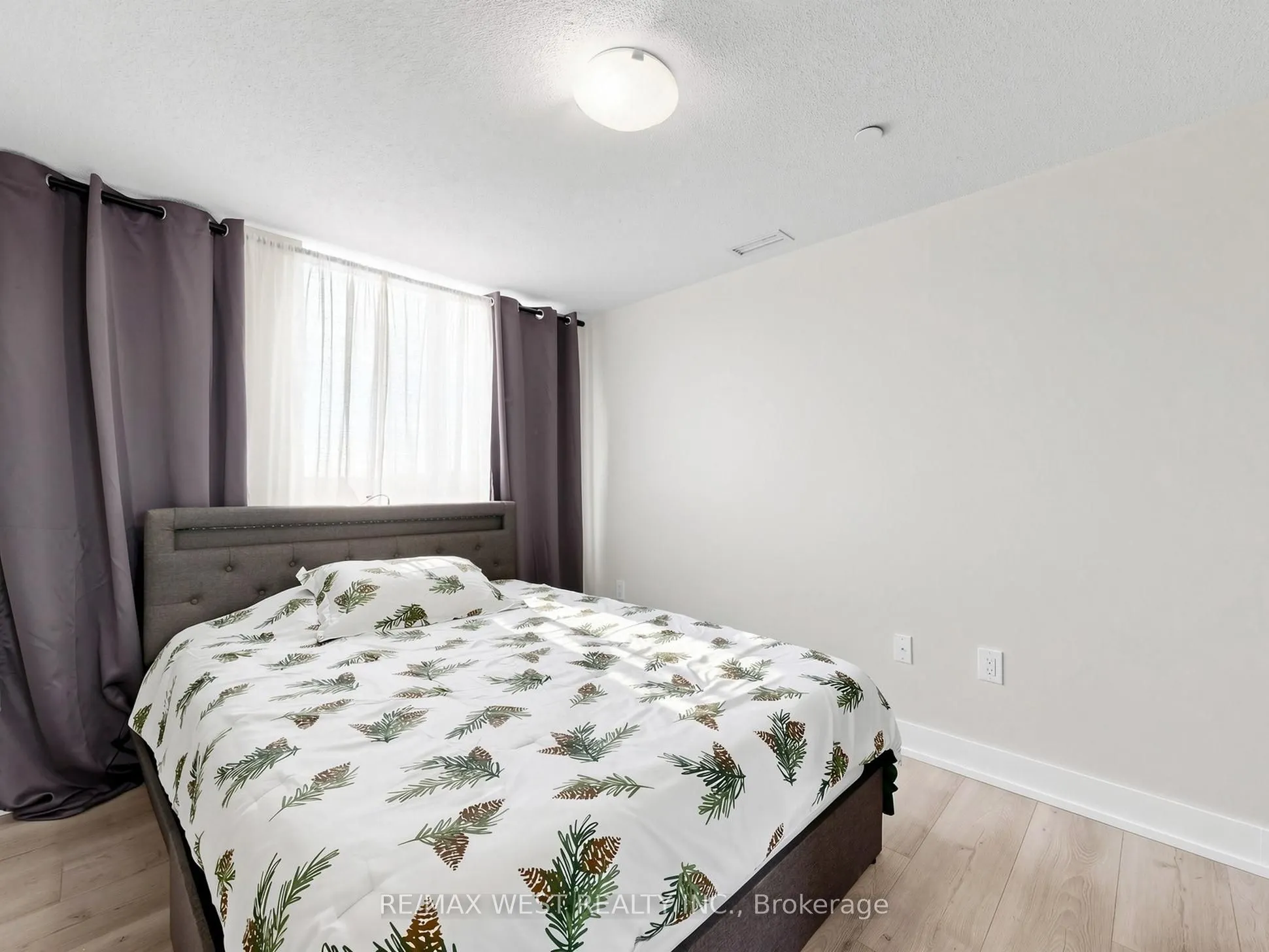 3091 Dufferin Street #608