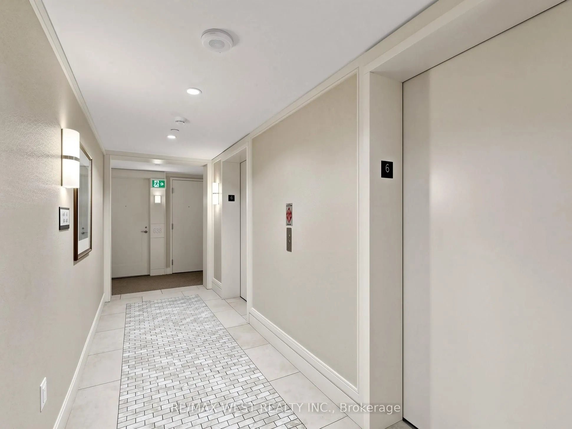3091 Dufferin Street #608