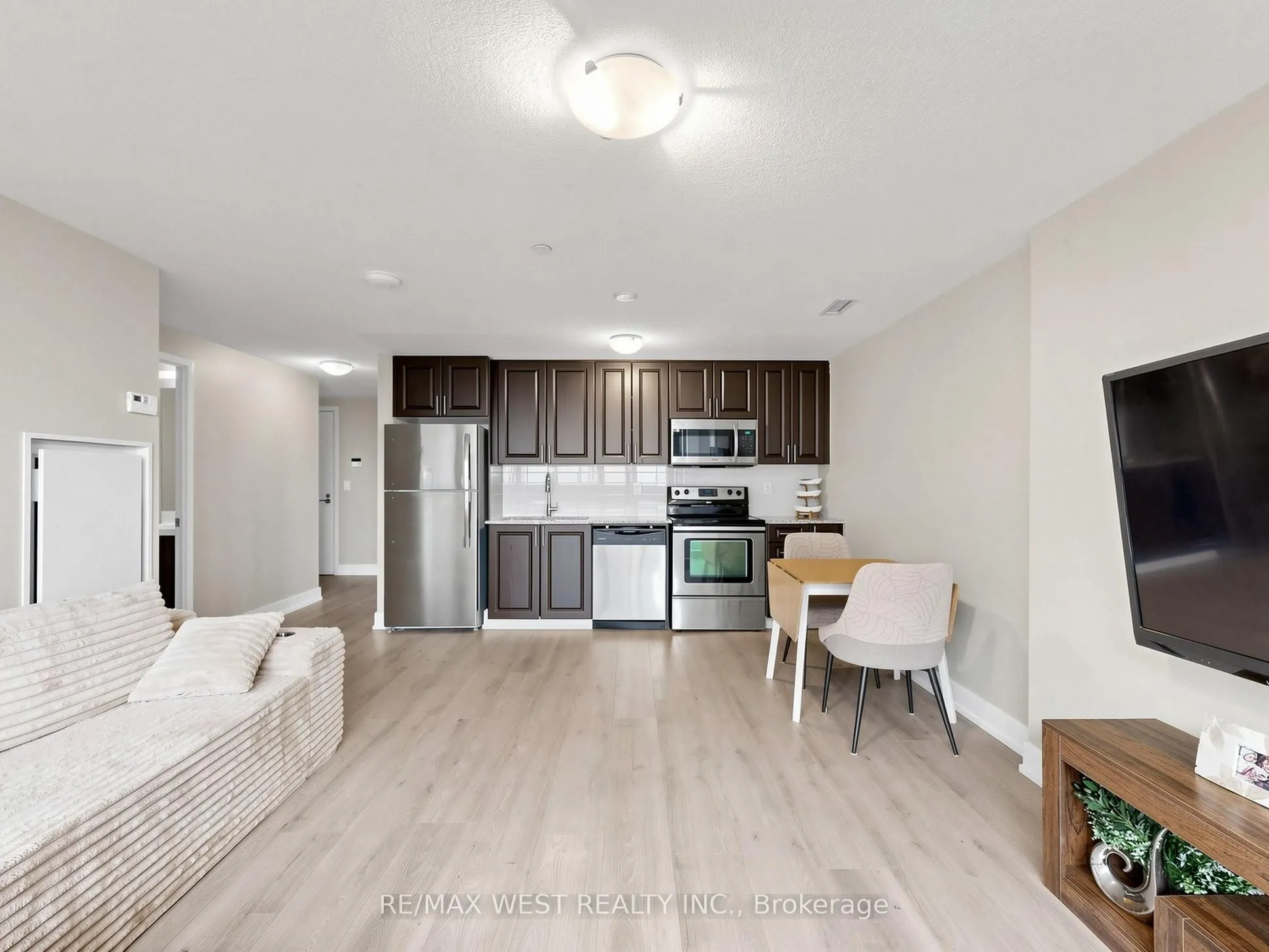 3091 Dufferin Street #608