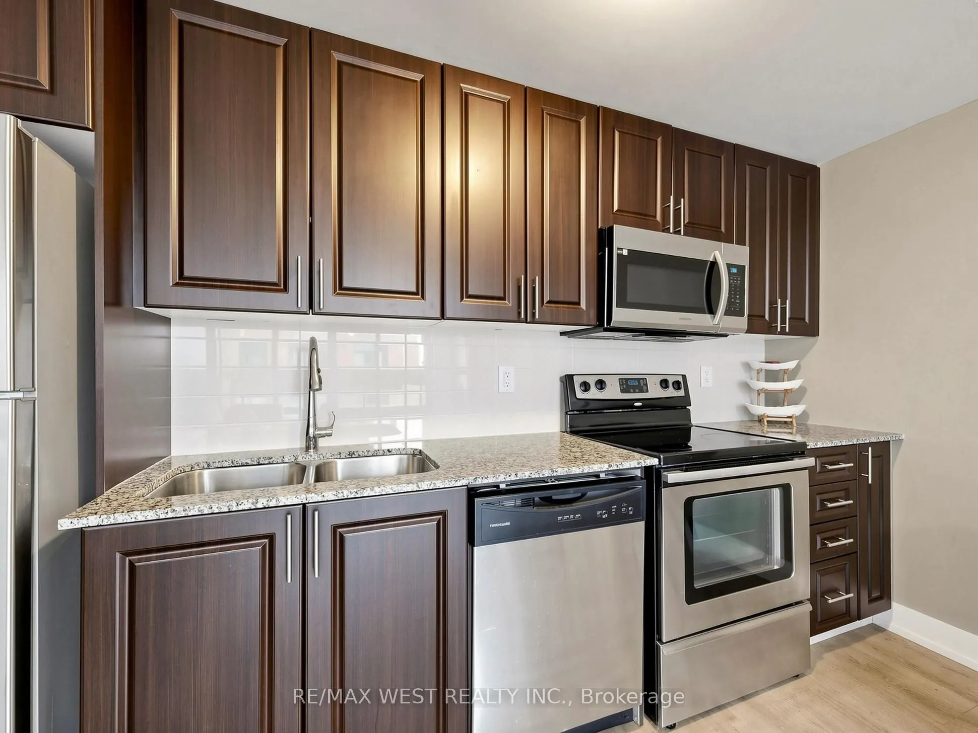3091 Dufferin Street #608