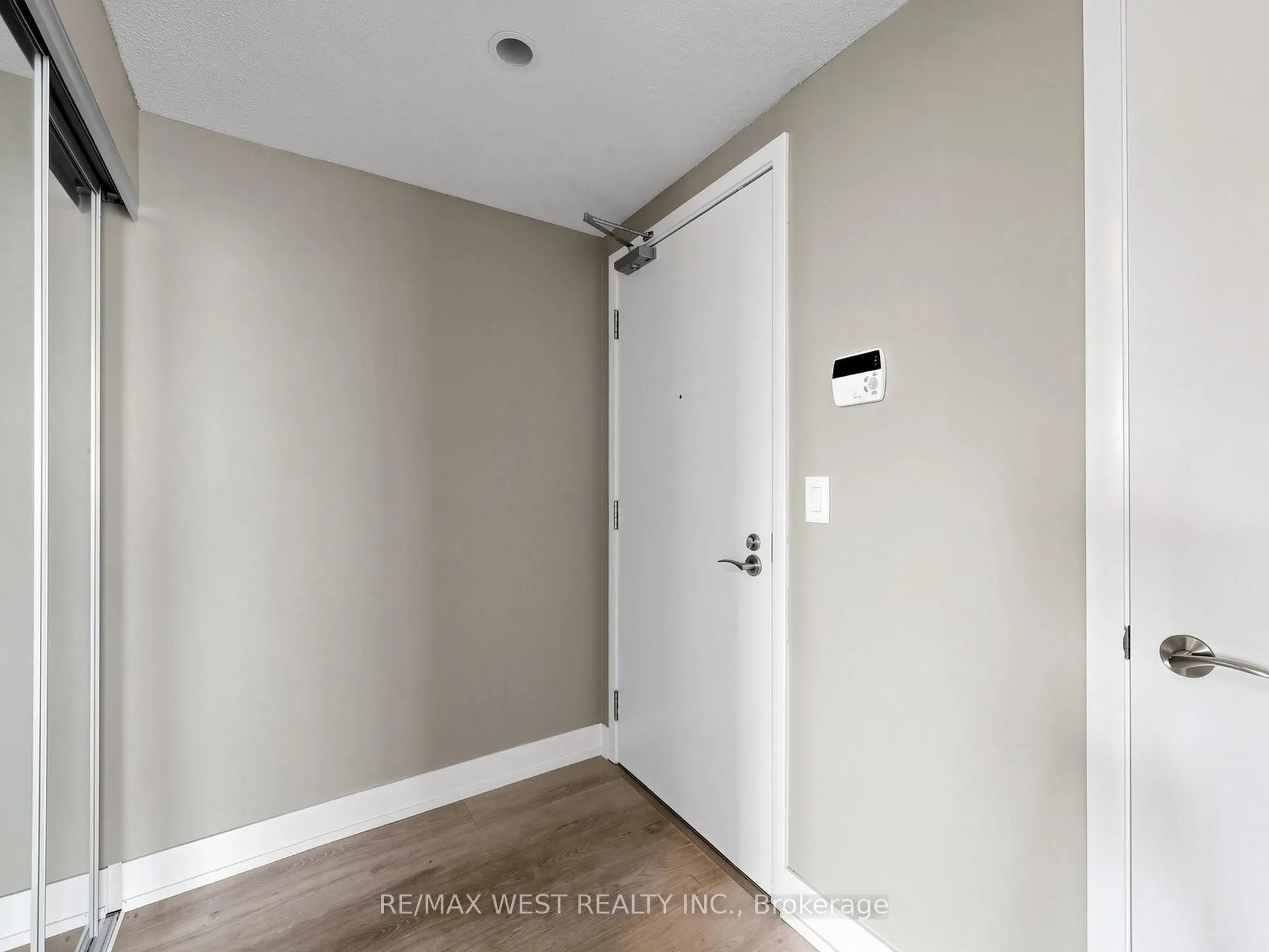 3091 Dufferin Street #608