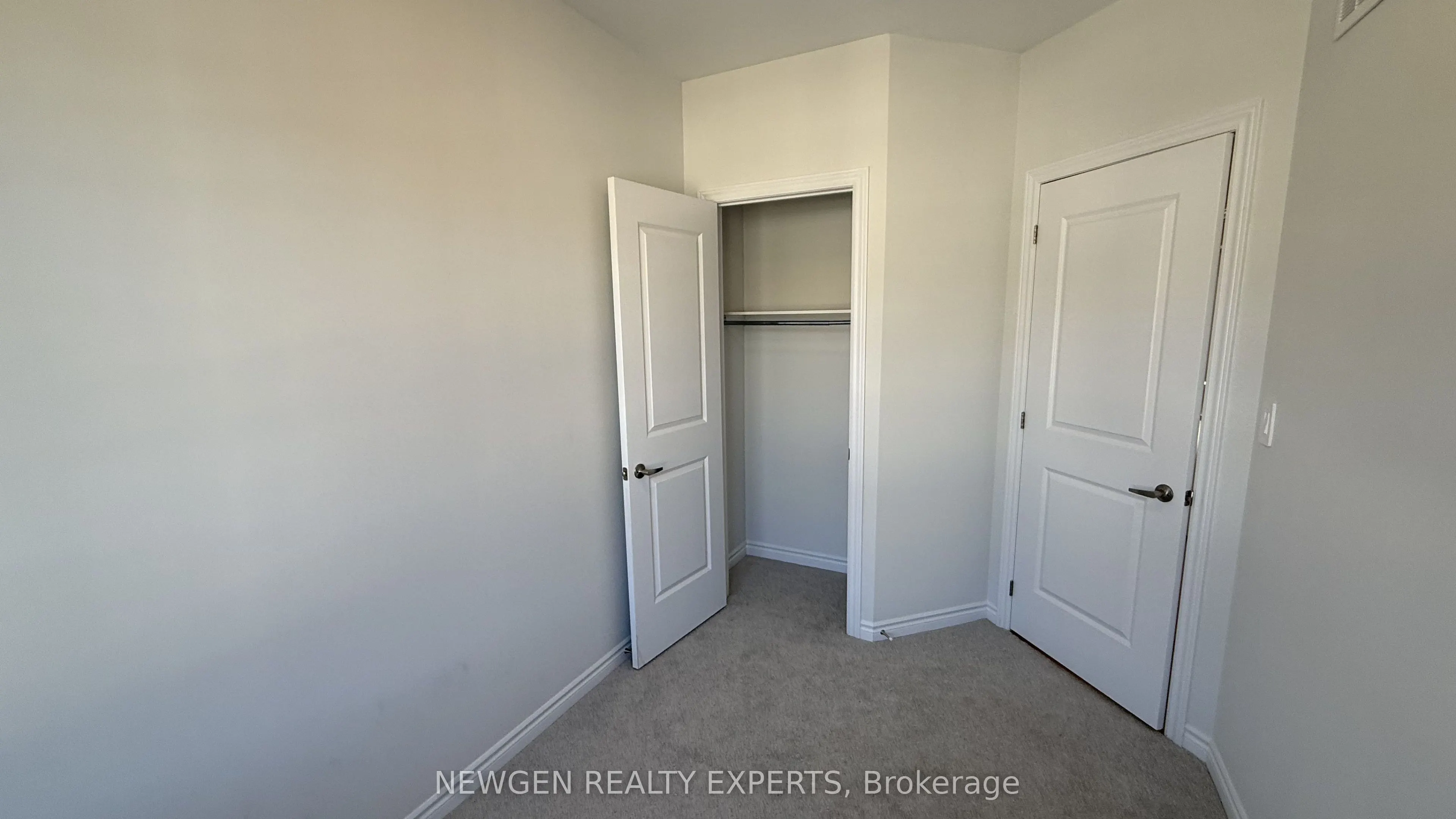 5882 Saigon Street