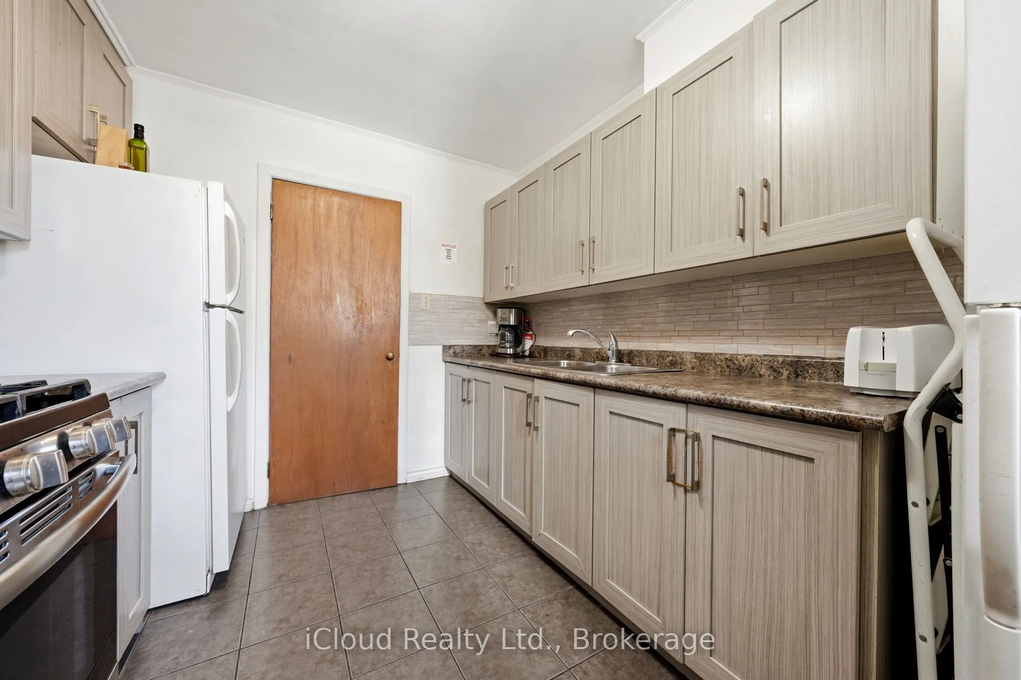 29 Langstone Crescent