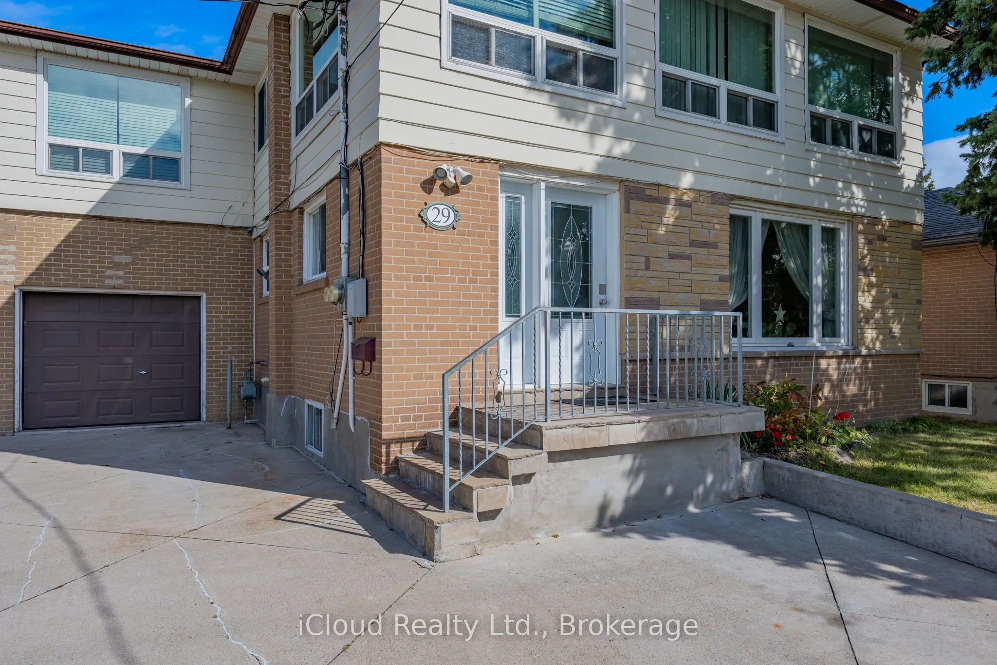 29 Langstone Crescent