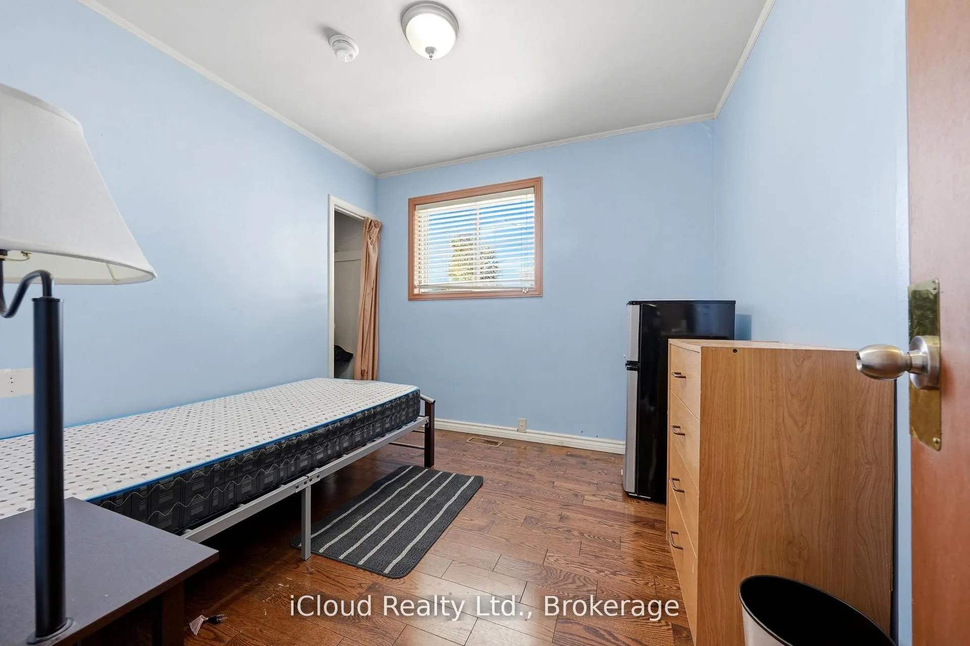29 Langstone Crescent