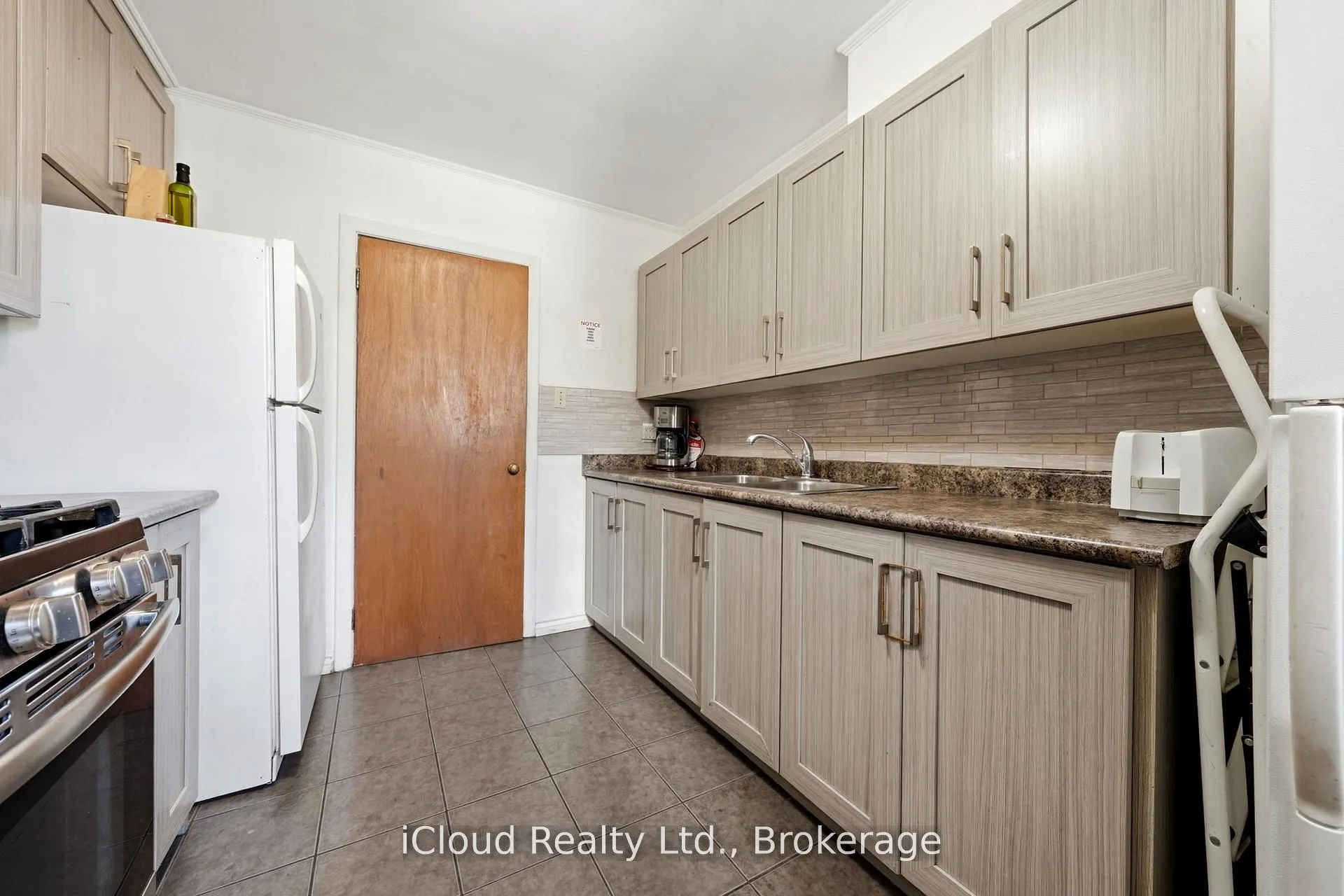 29 Langstone Crescent