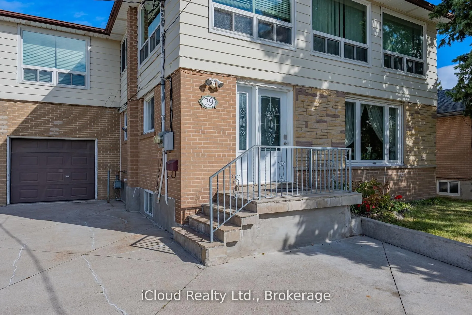 29 Langstone Crescent
