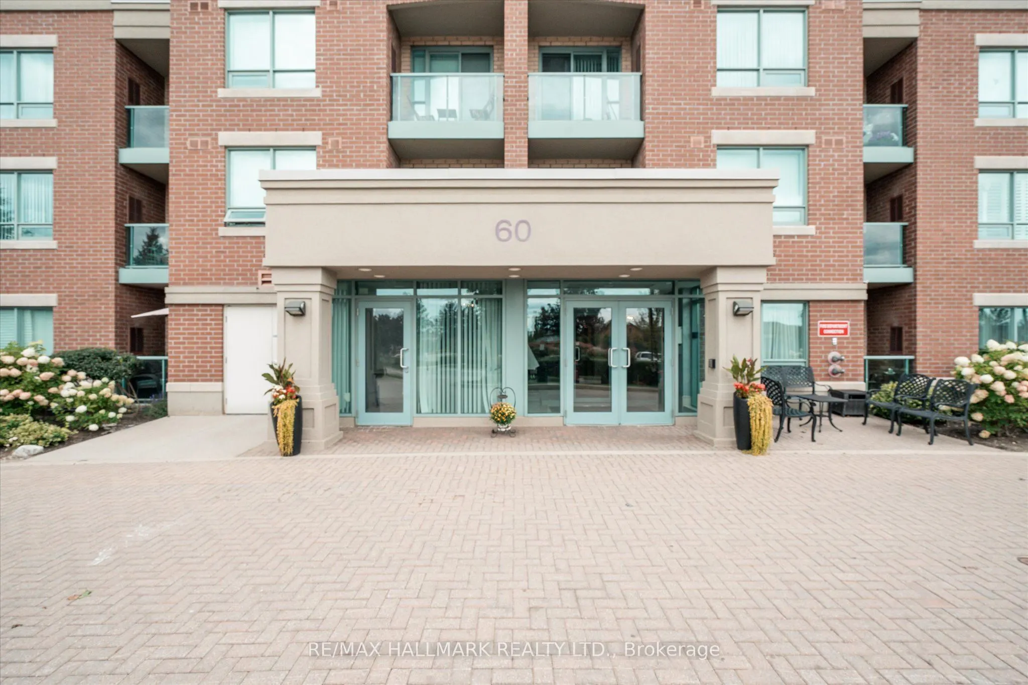 60 Via Rosedale #316