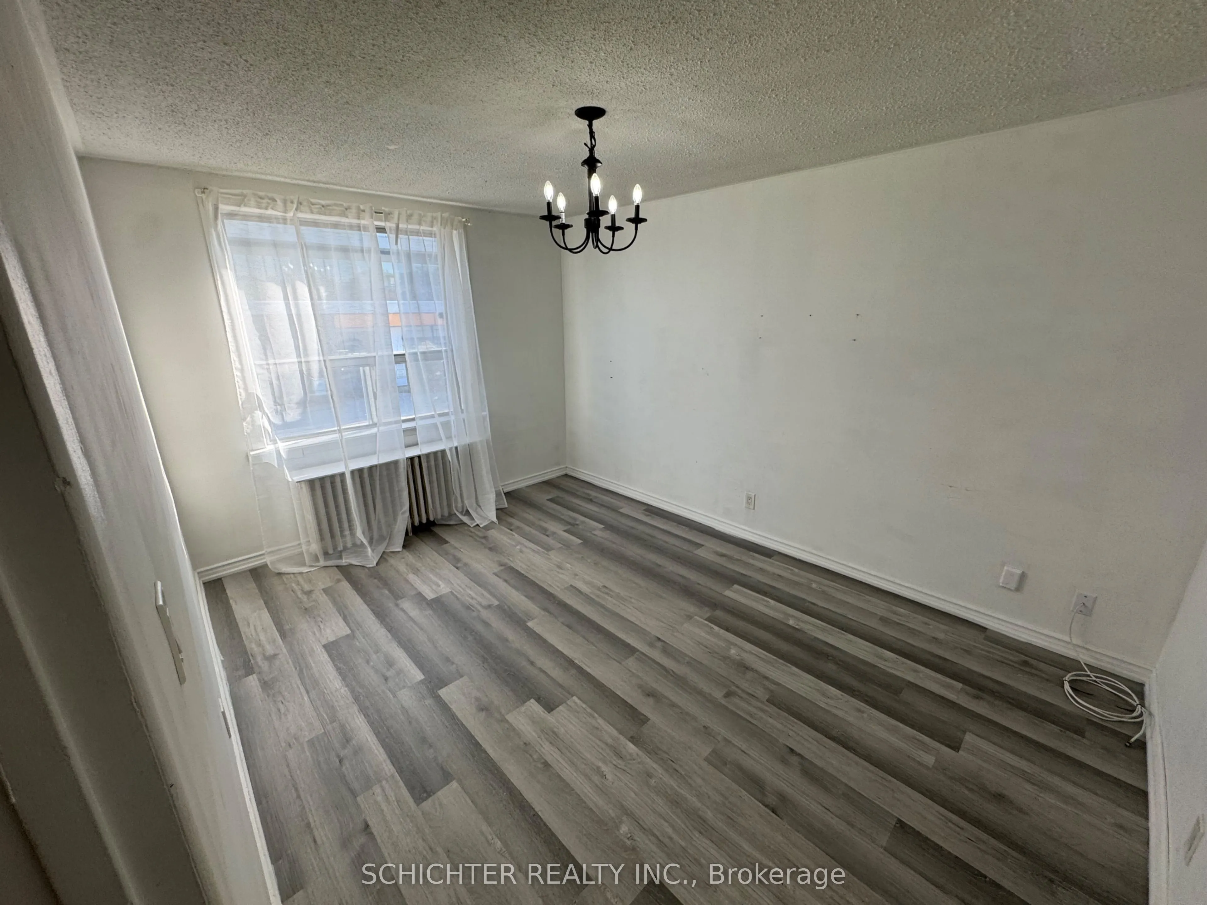 1600 Eglinton Avenue W
