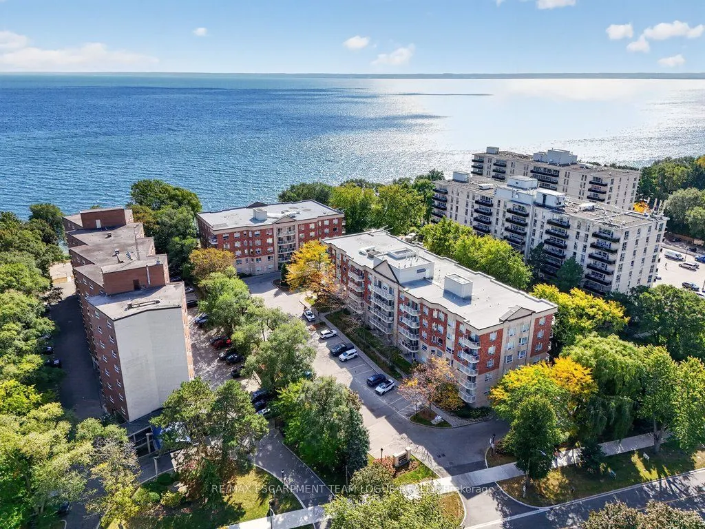 5188 Lakeshore Road #409