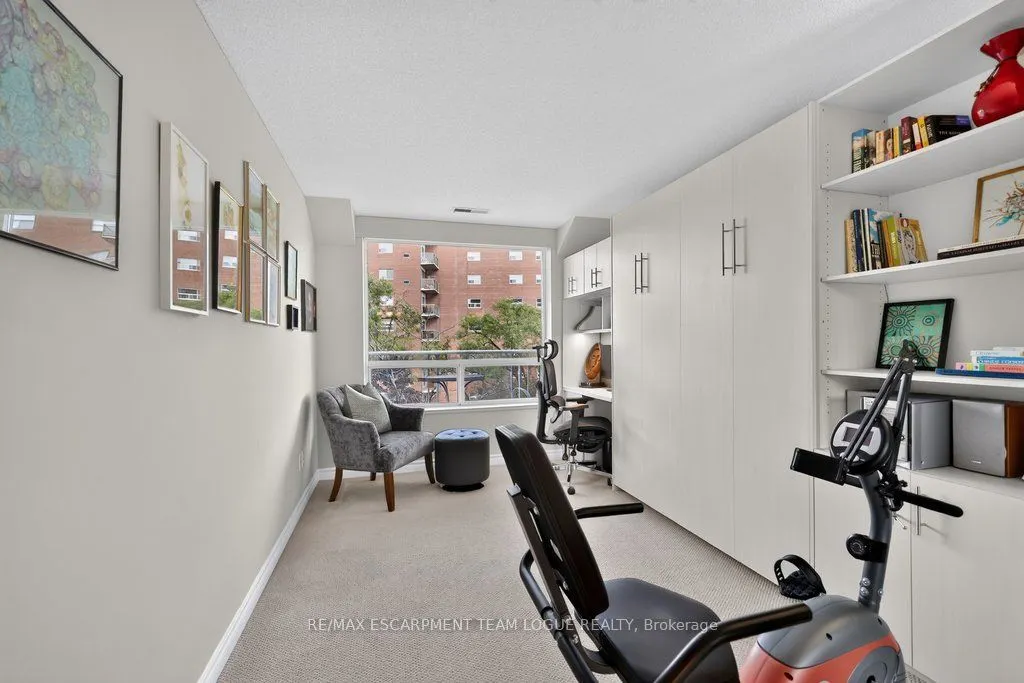 5188 Lakeshore Road #409