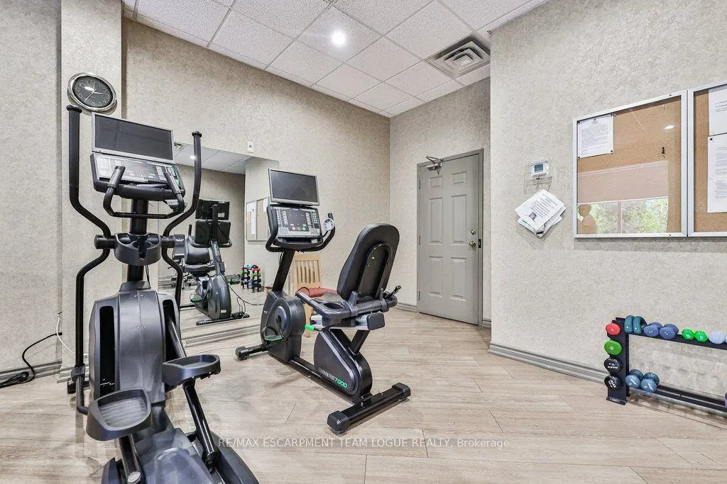 5188 Lakeshore Road #409