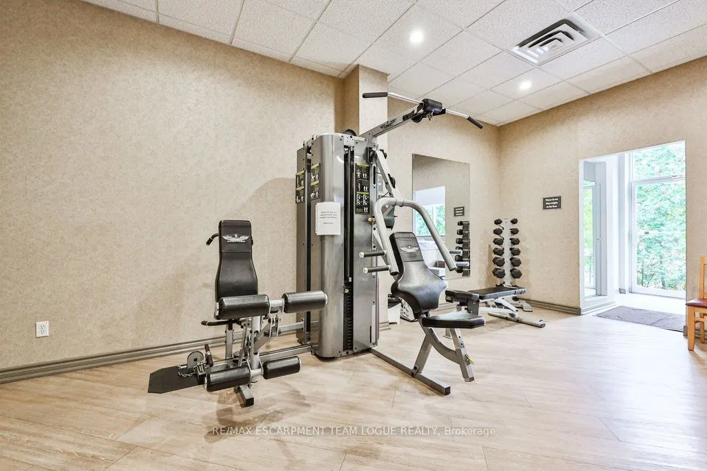 5188 Lakeshore Road #409